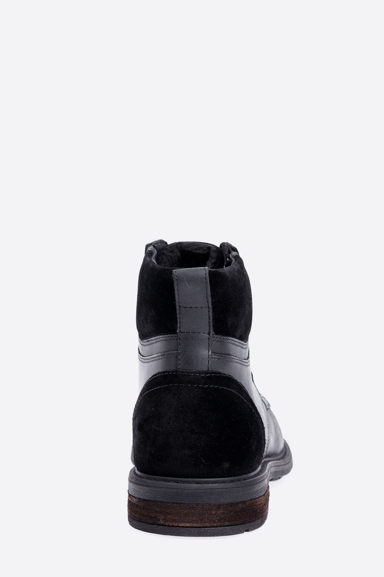 U16CVE04322 Ботинки Geox Черный