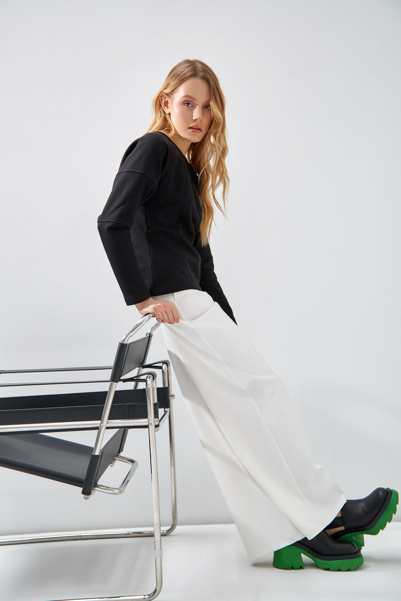 W-232-THT-20-0112 свитшот the hills