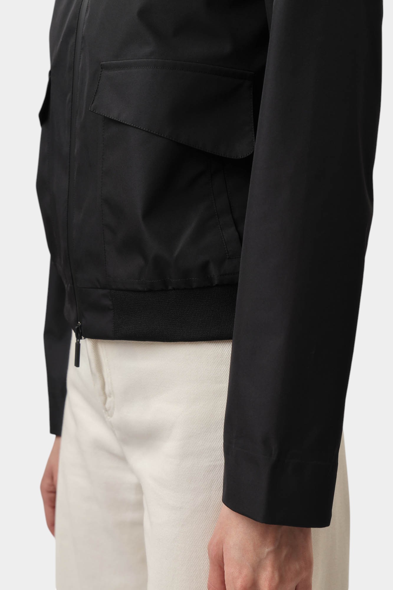 XW000418_AF12806 бомбер armani exchange 
