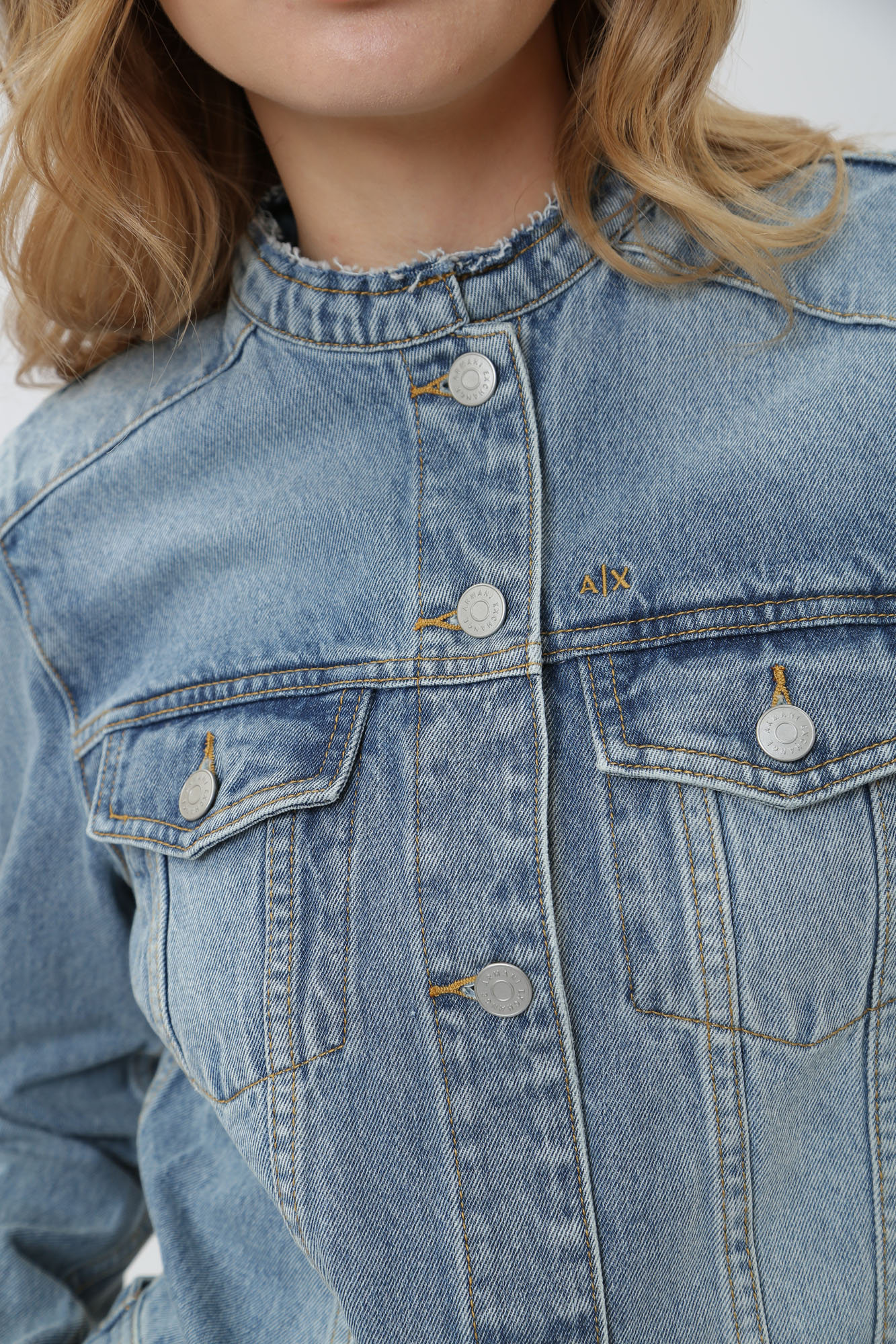 3DYB60_Y14BZ куртка джинсовая armani exchange 