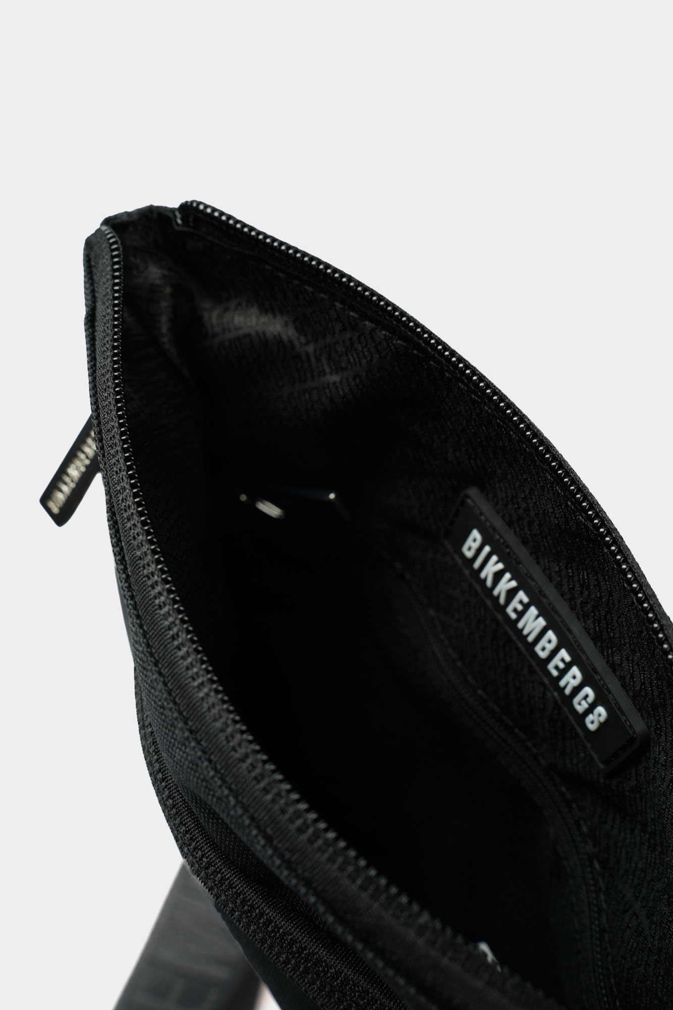 BKBO00469P Сумка Bikkembergs Черный