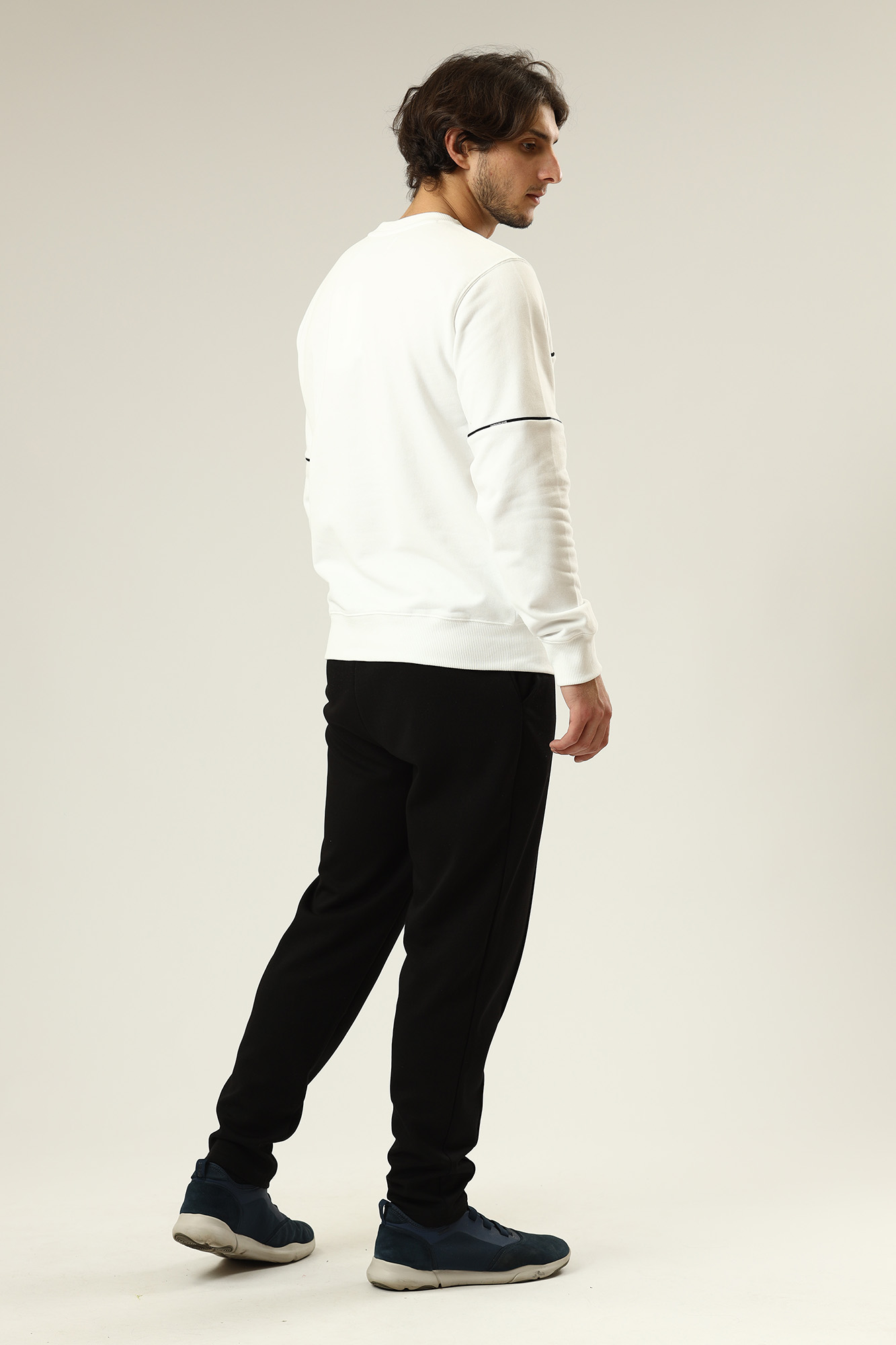 J30J319960 Свитшот Calvin Klein Jeans Белый