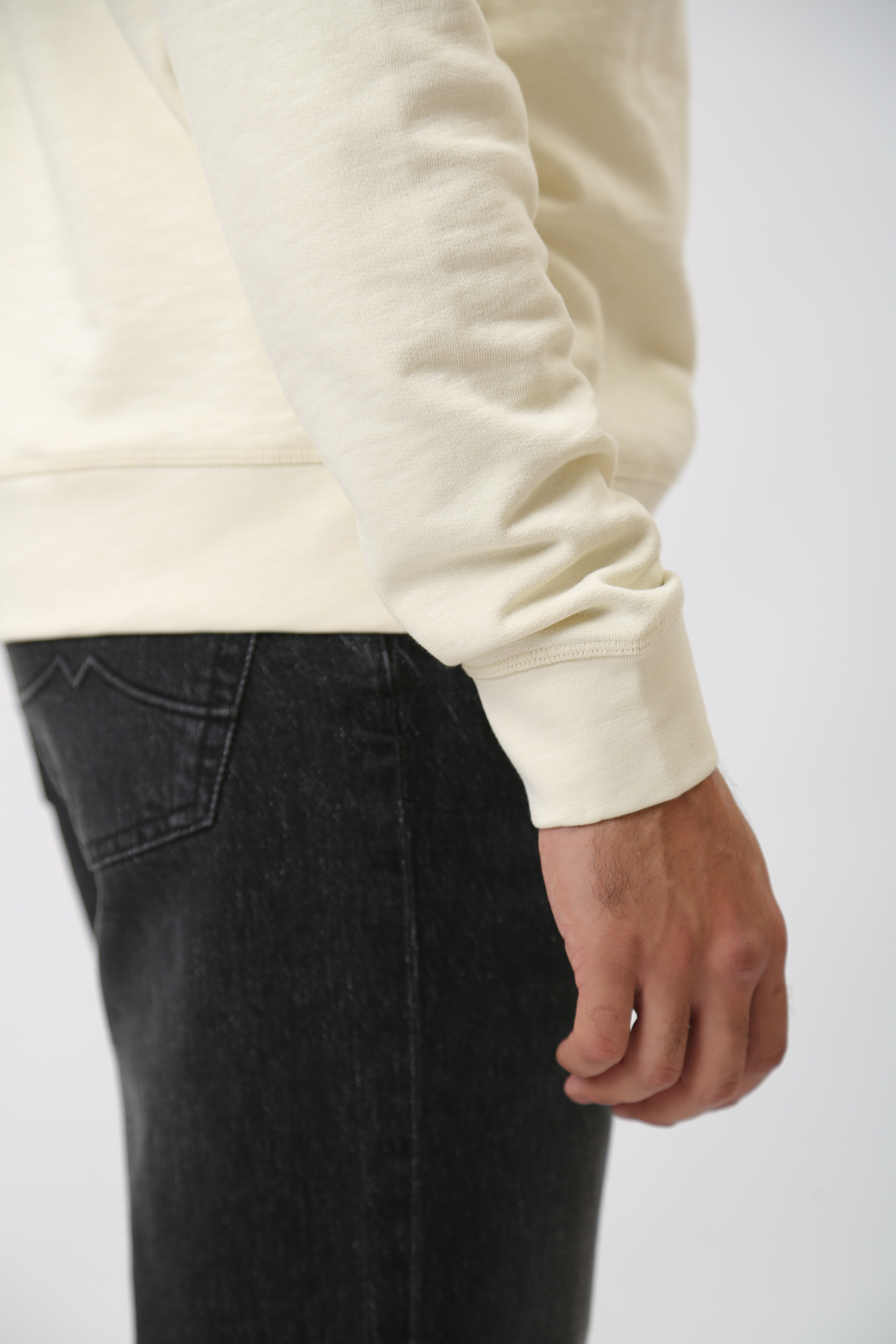 1014511 Толстовка Mustang Молочный