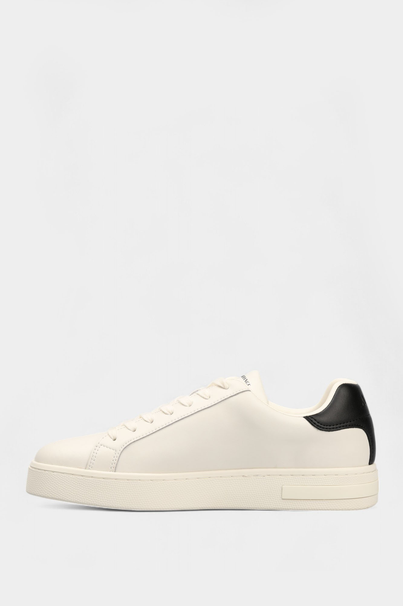 XM000141_AF11912 Кроссовки Armani Exchange Белый