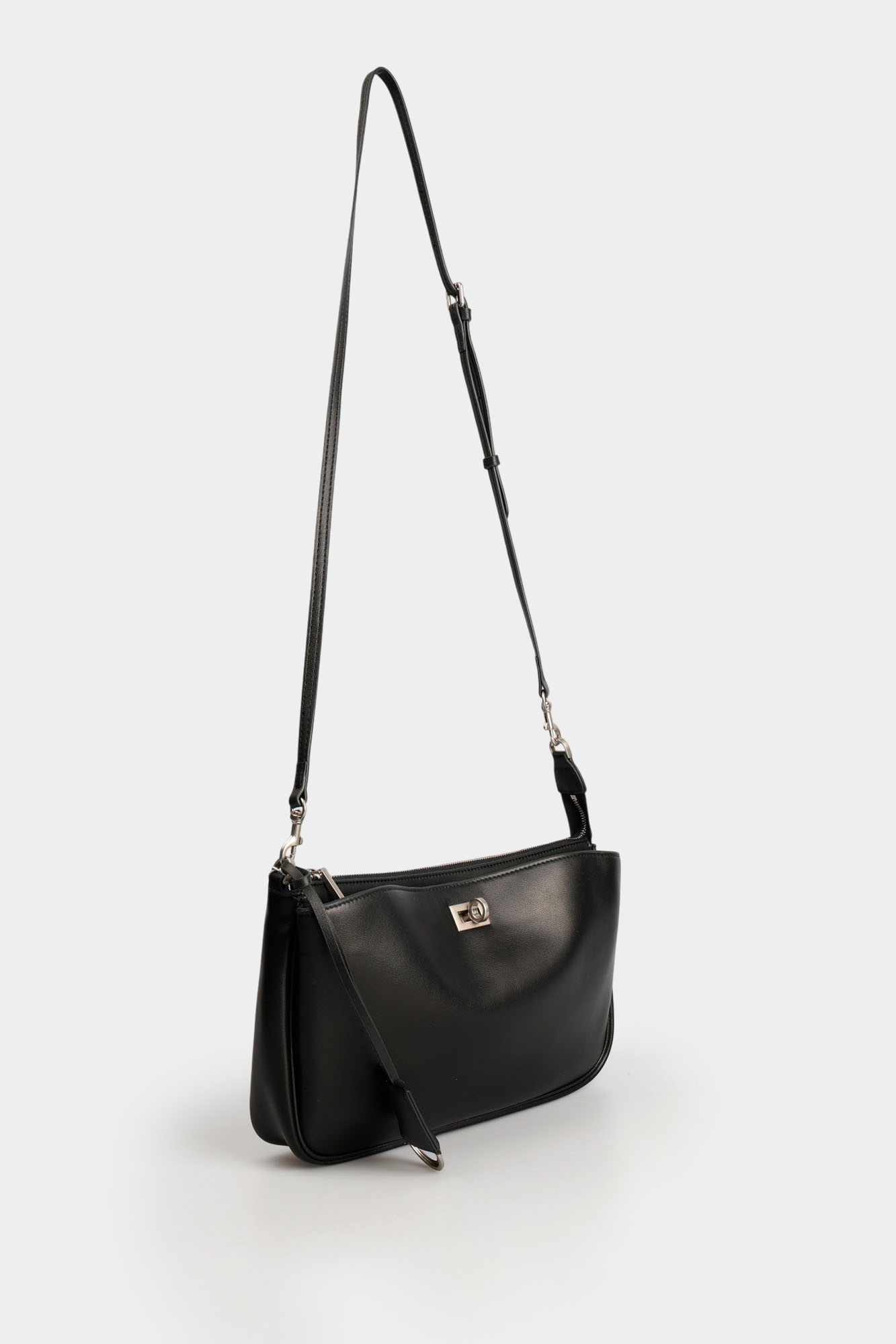 115-831-11-4 Сумка Marc Cony Черный