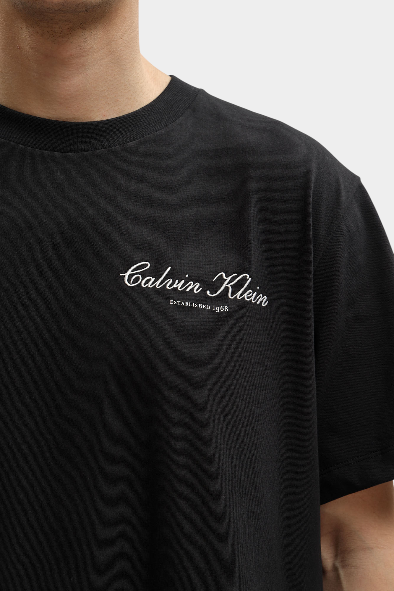 LV04RF822G Футболка Calvin Klein Jeans Черный