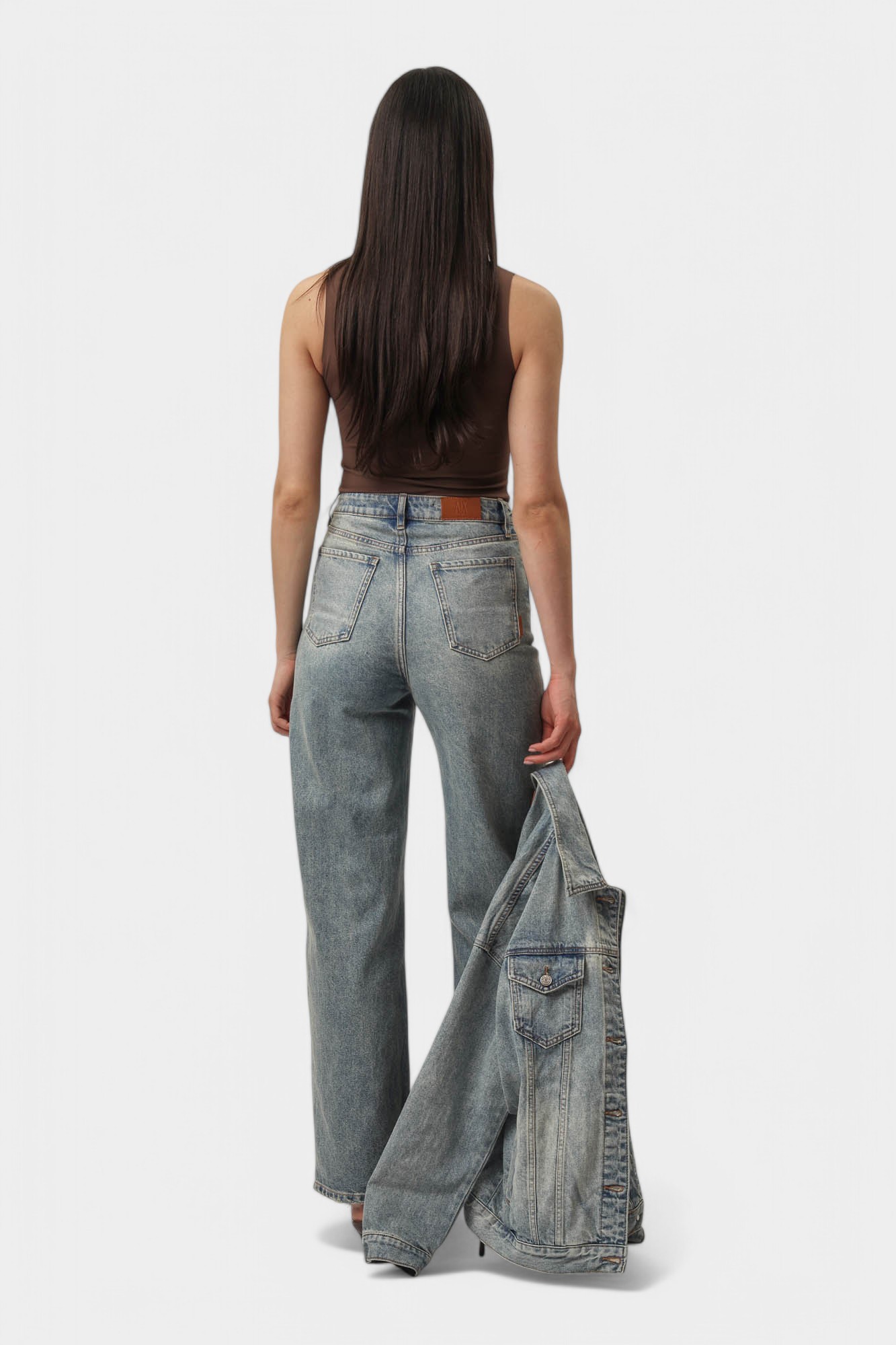 XW000100_AF10869 брюки джинсовые armani exchange 