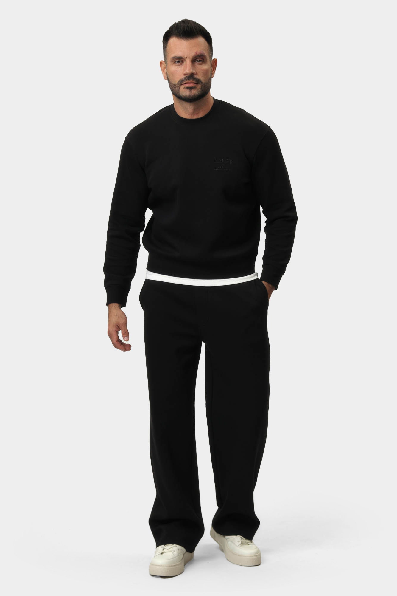 XM000741_AF13047 Брюки спортивные Armani Exchange Черный