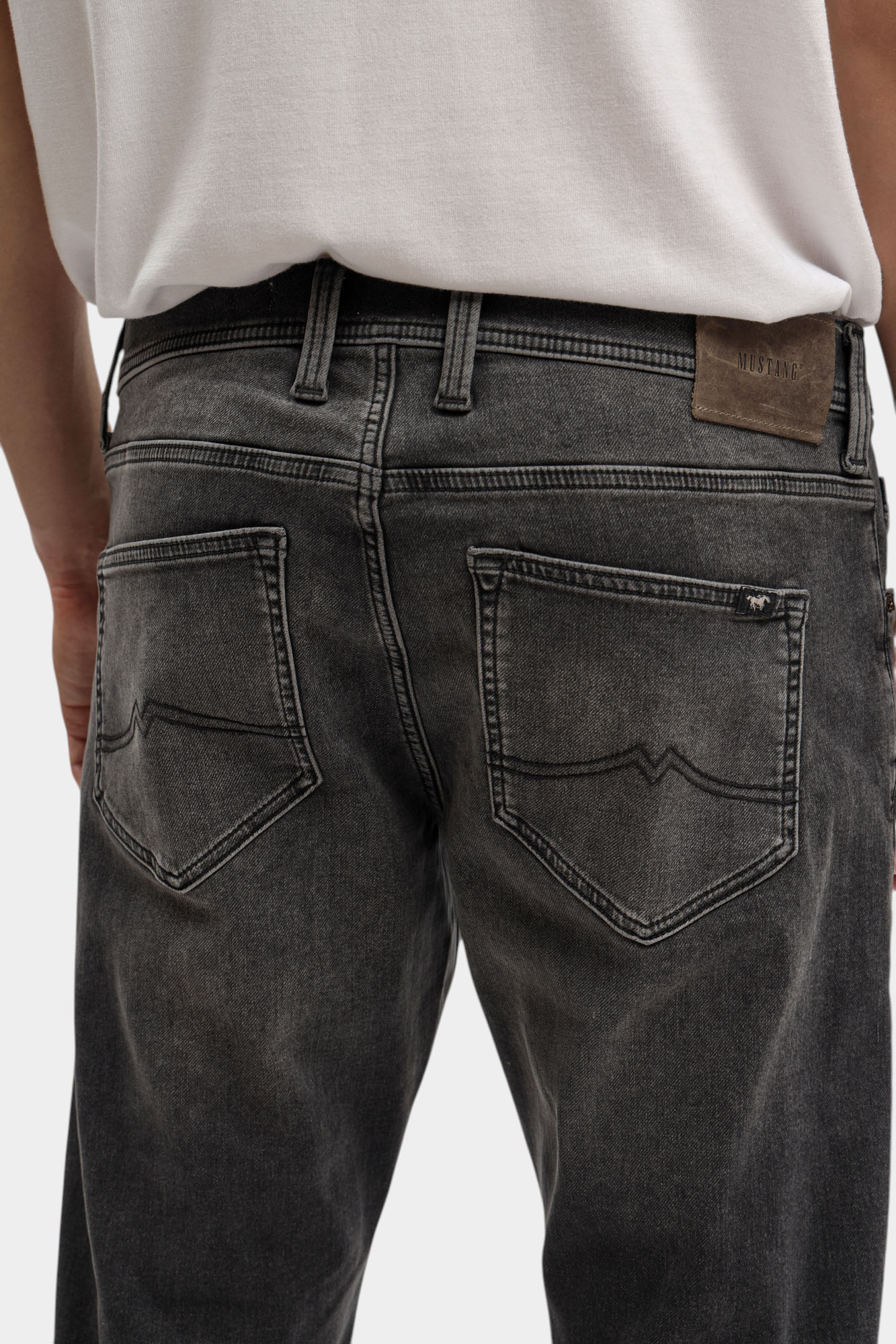 1013713-4000 Джинсы Mustang Серый