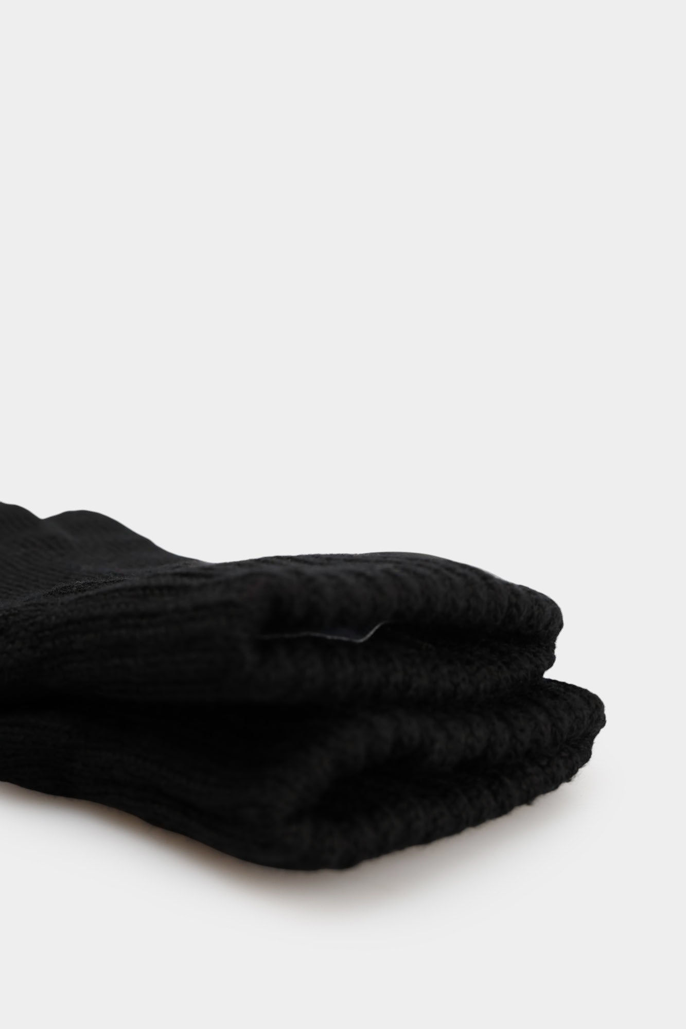 624514_3F252 Перчатки Emporio Armani Черный