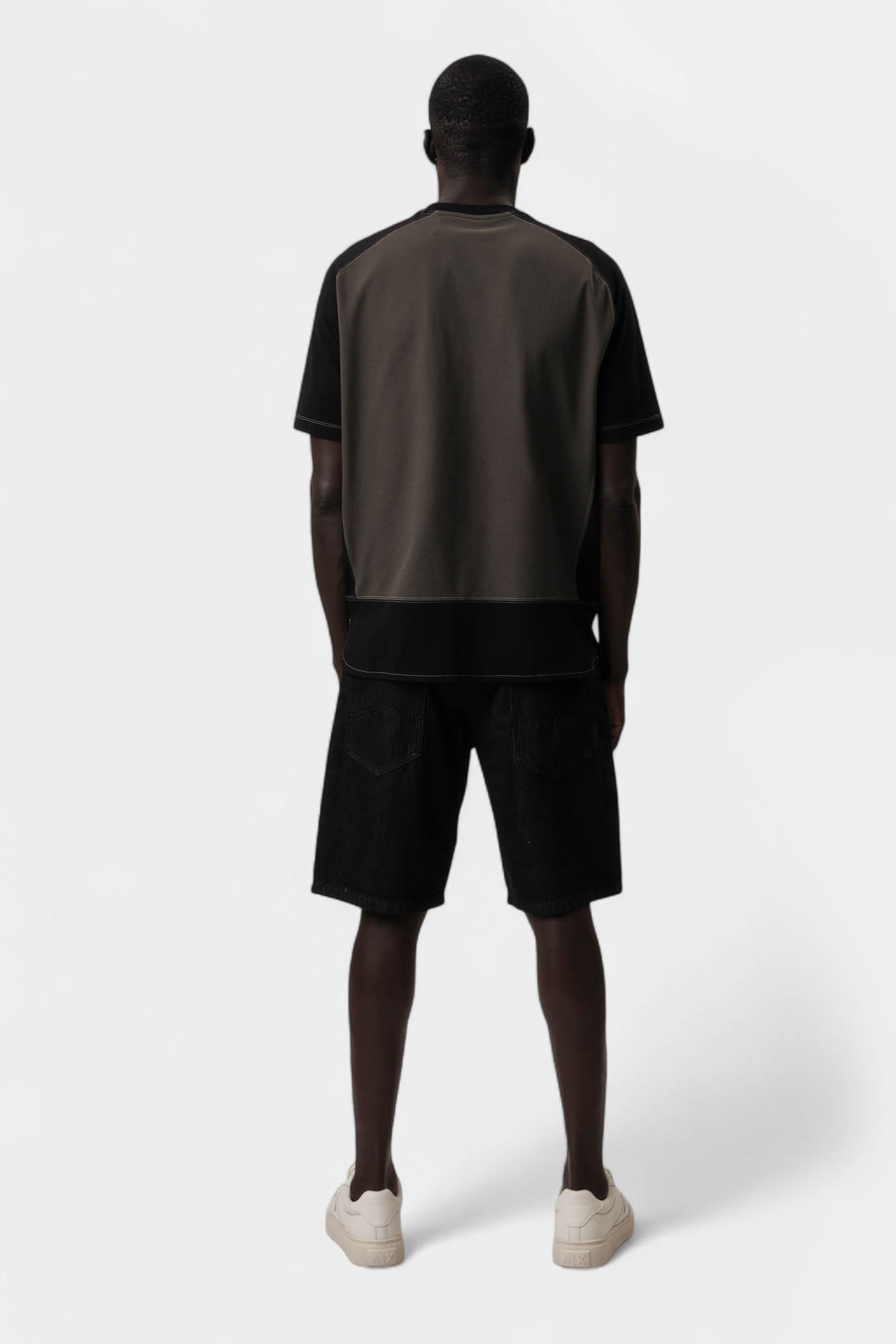 XM000518_AF13030 Футболка Armani Exchange Черный