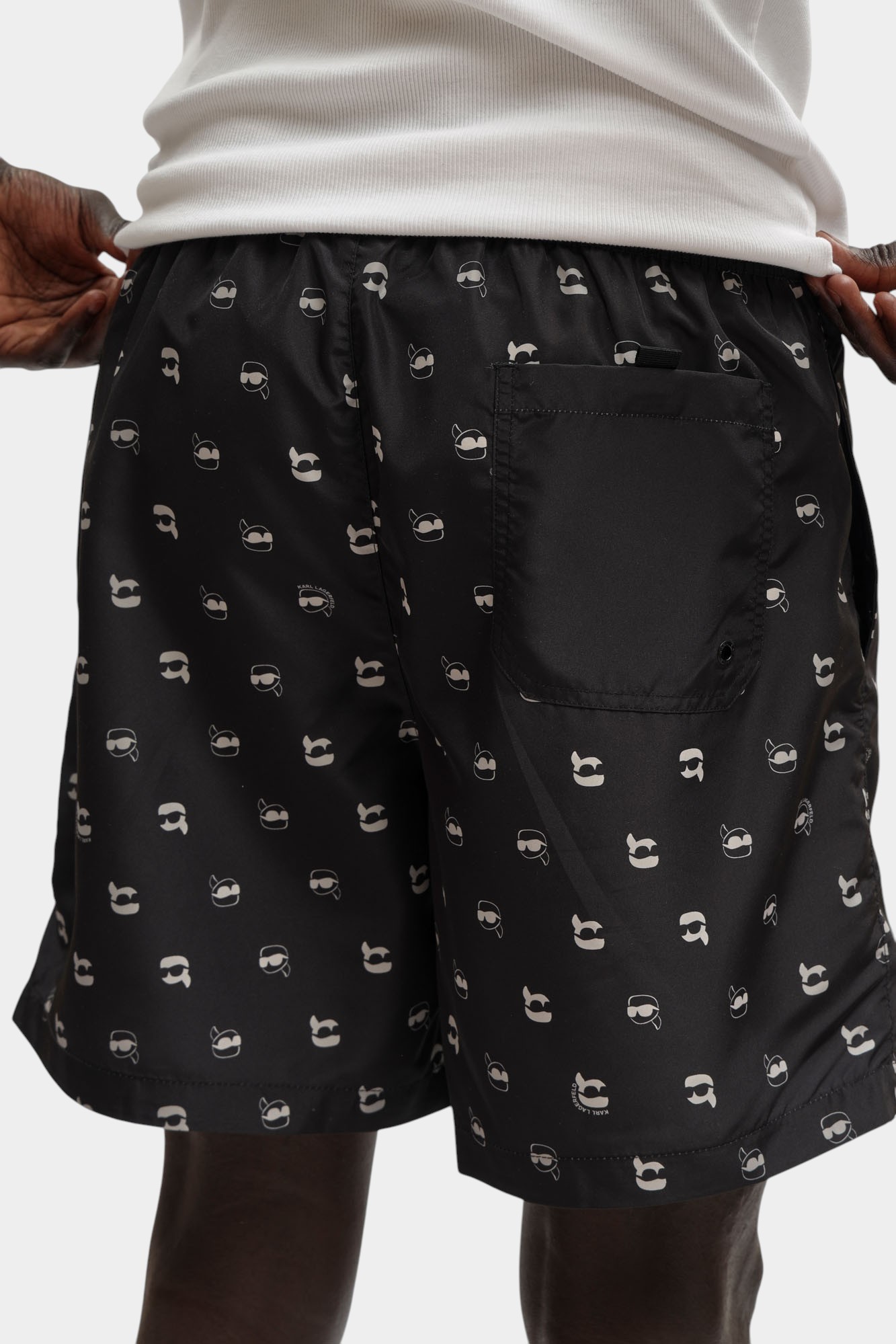 A3M46007 Шорты Karl Lagerfeld Черный