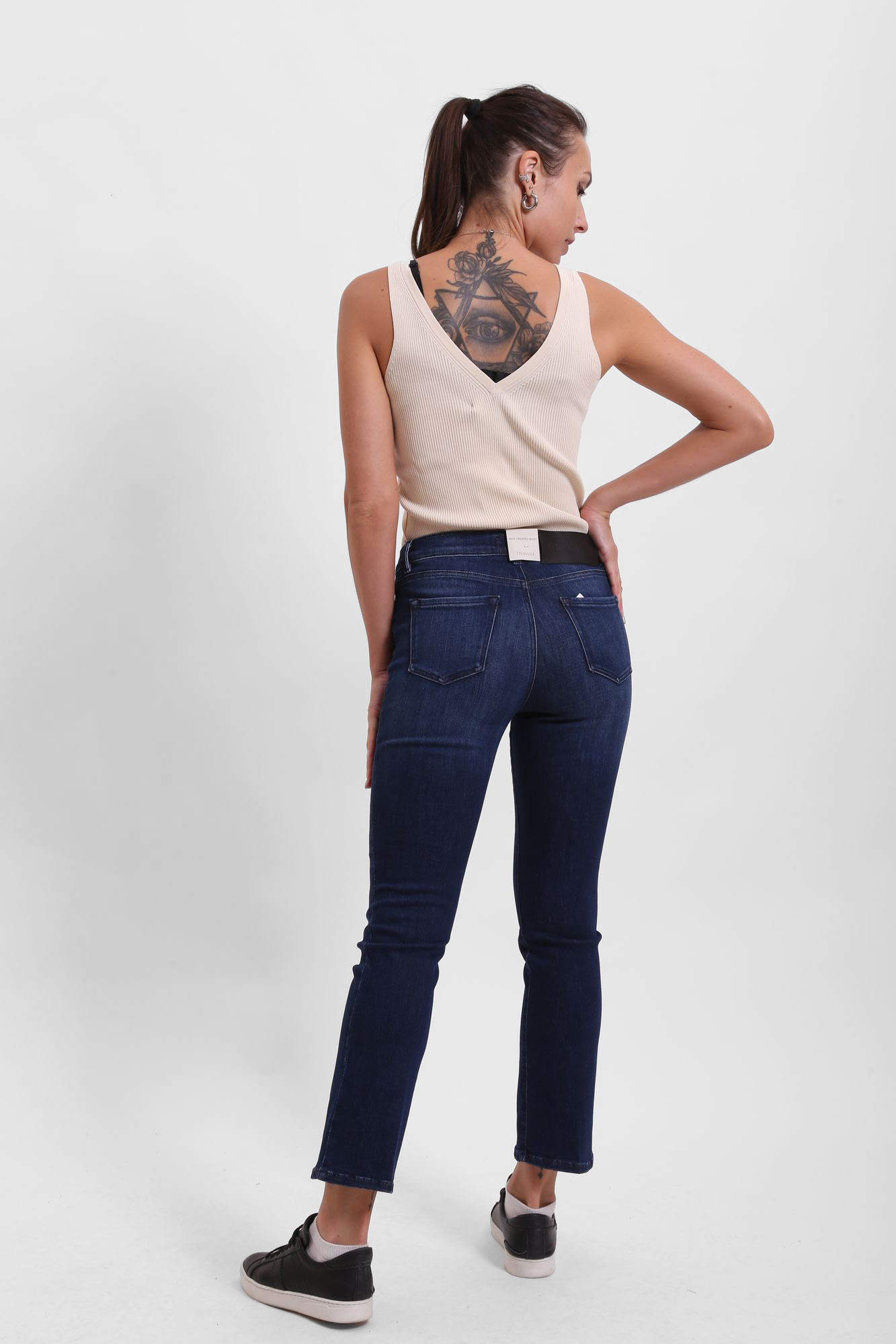 56J00129-1T005400-C-032 джинсы trussardi 