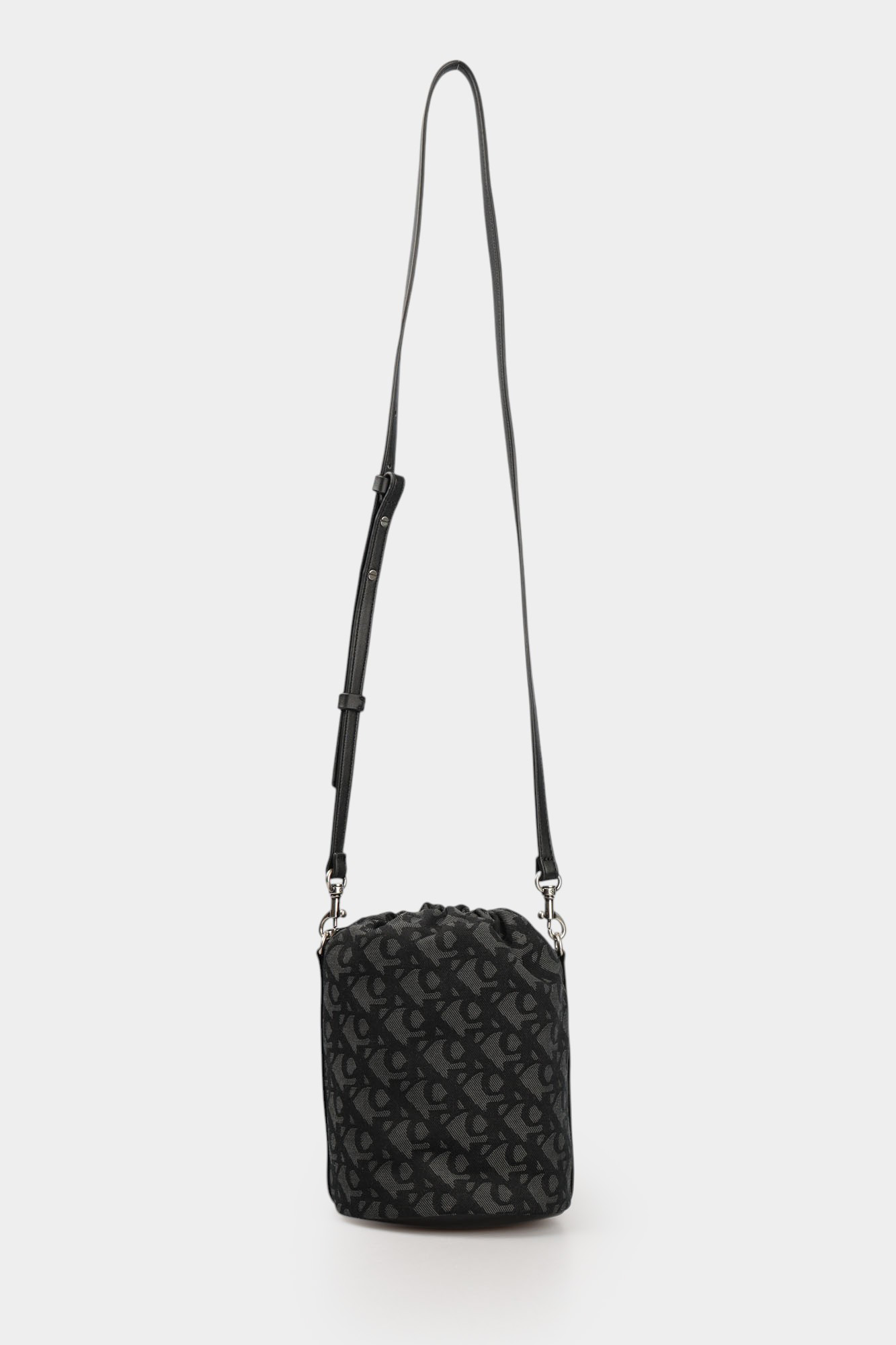LV04F3208G Сумка Calvin Klein Jeans Черный