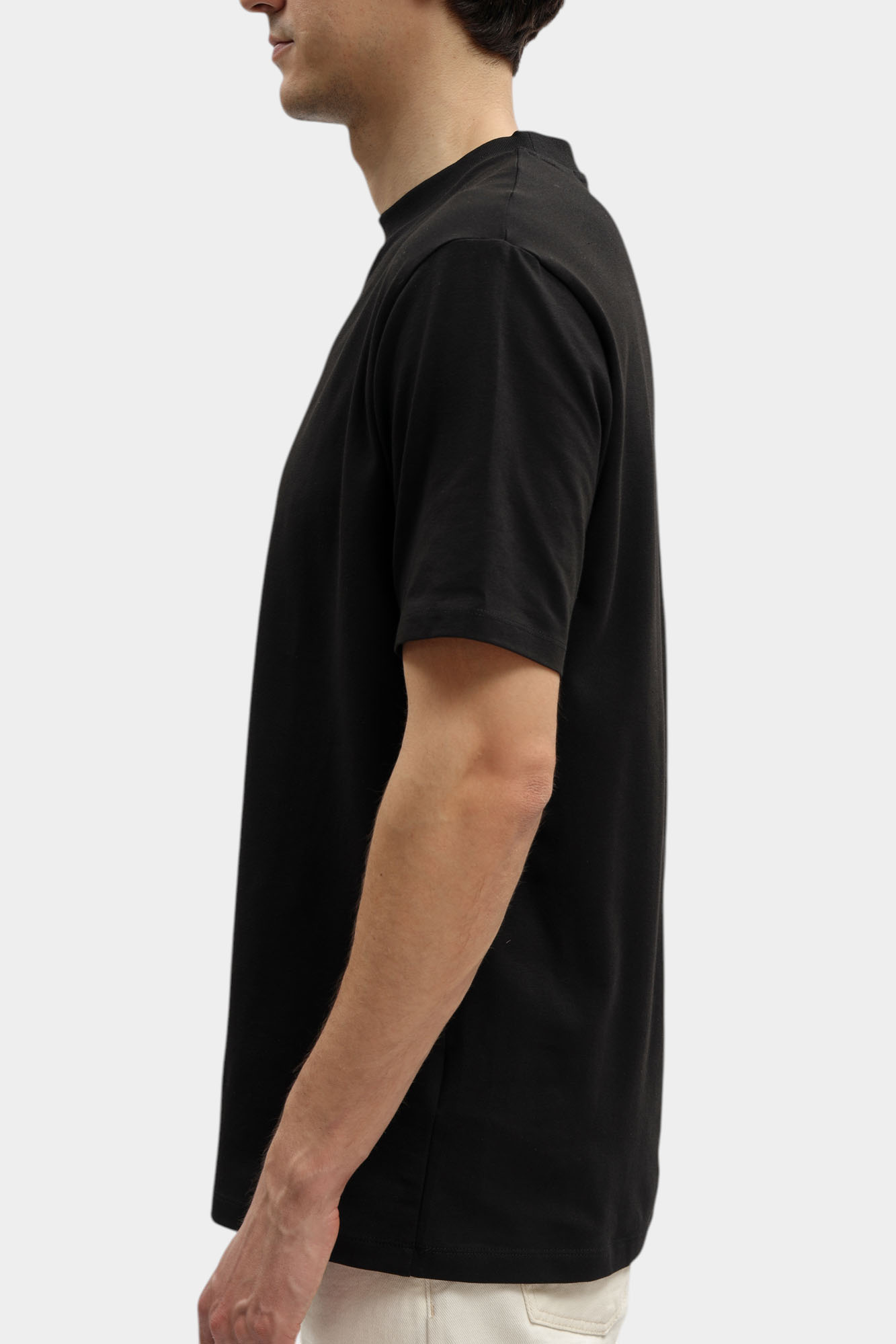 562235_755047 Футболка Karl Lagerfeld Черный