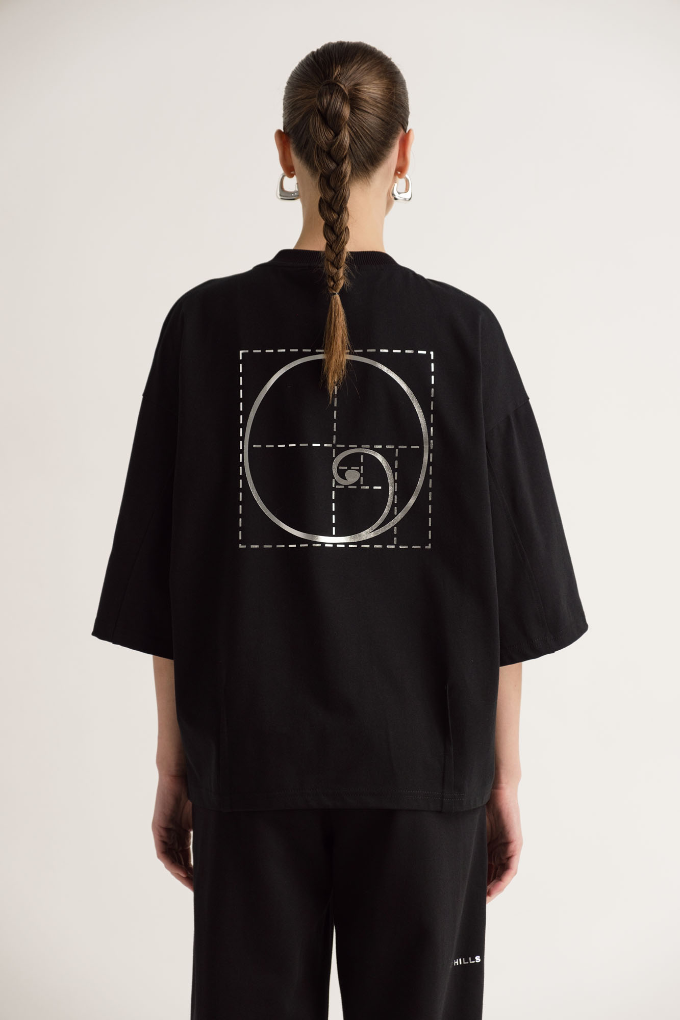 W-242-P-22-0032 футболка the hills 