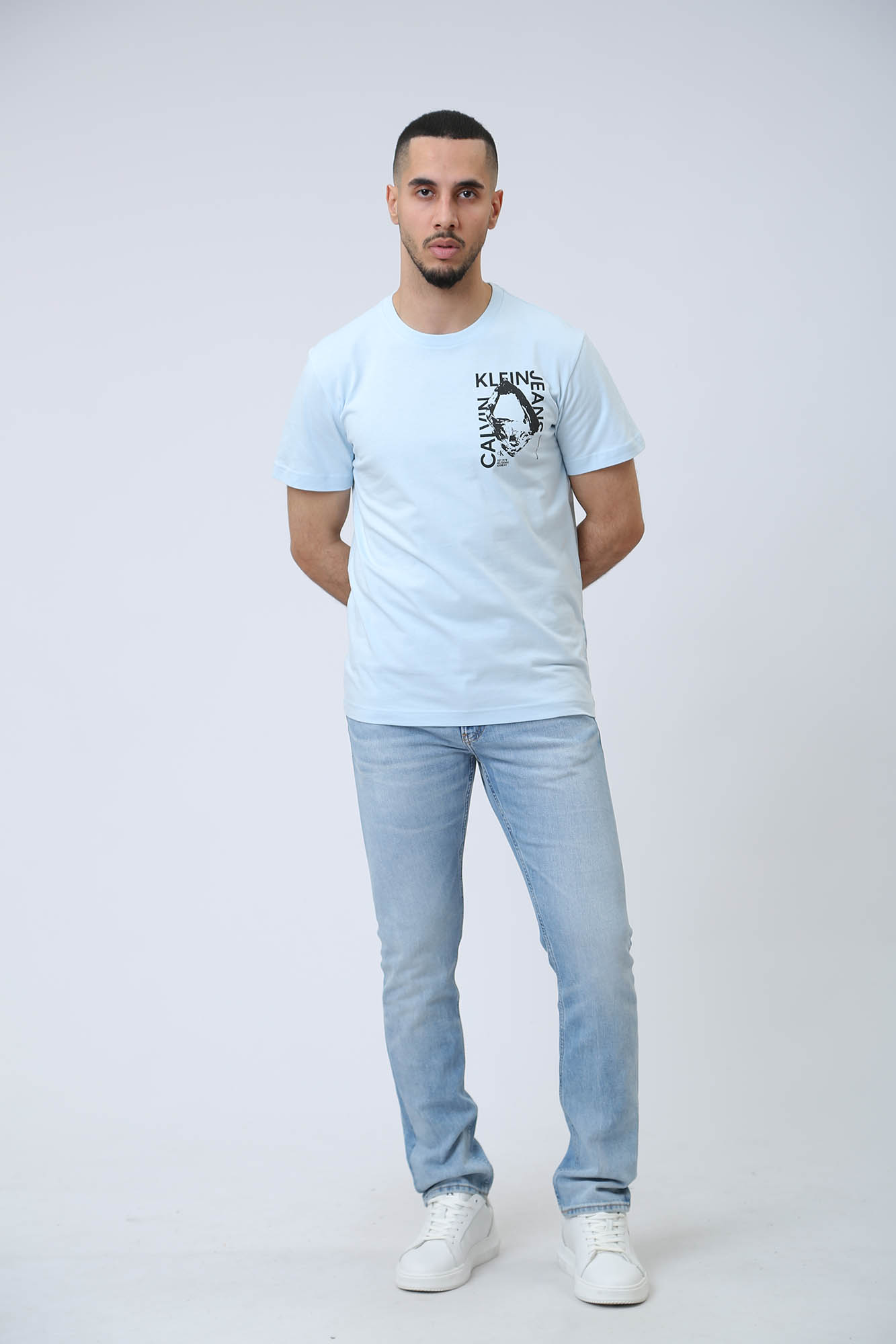 J30J324640 Футболка Calvin Klein Jeans Голубой