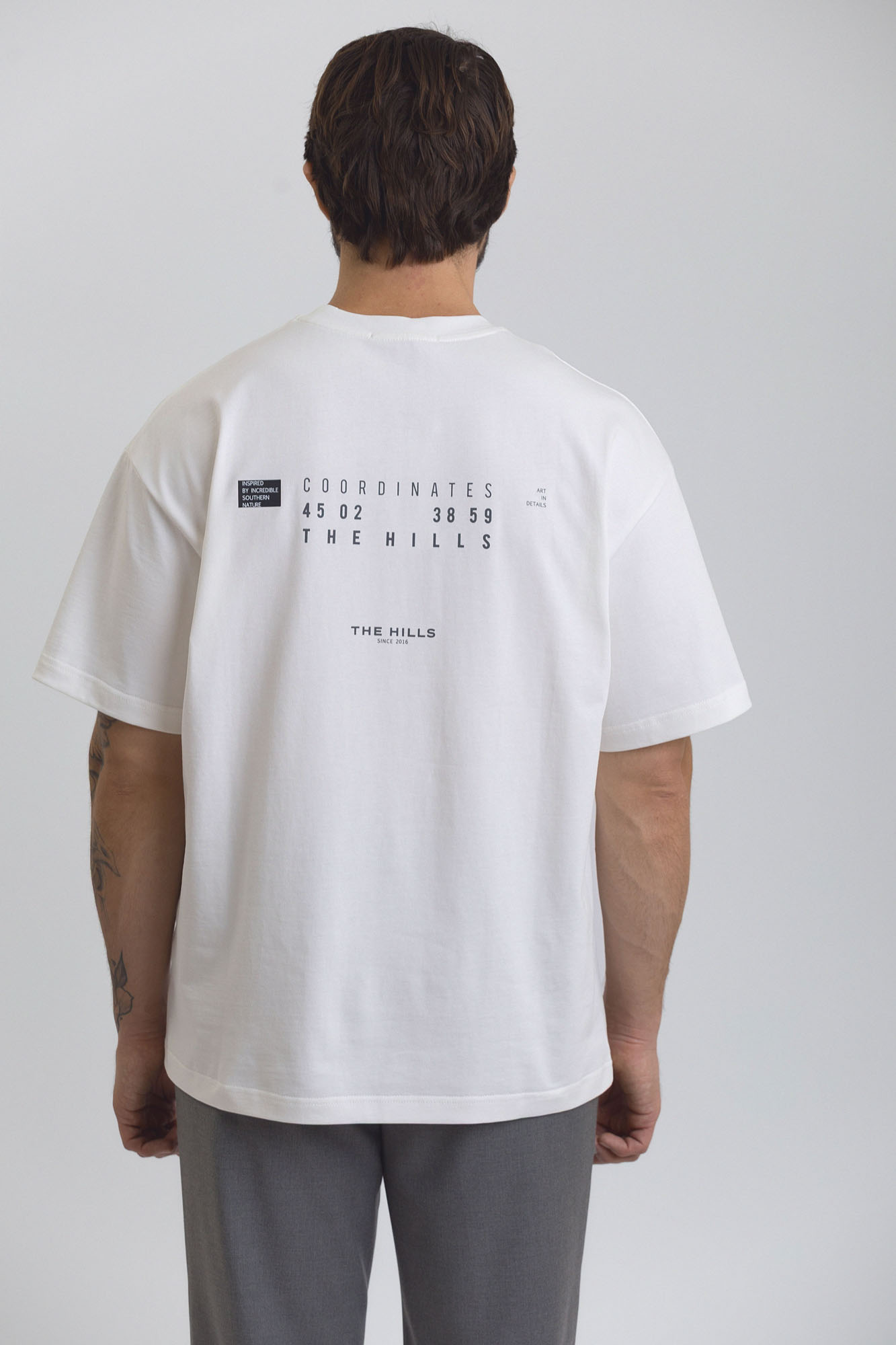 M-252-THT-22-2004 Футболка The Hills Молочный