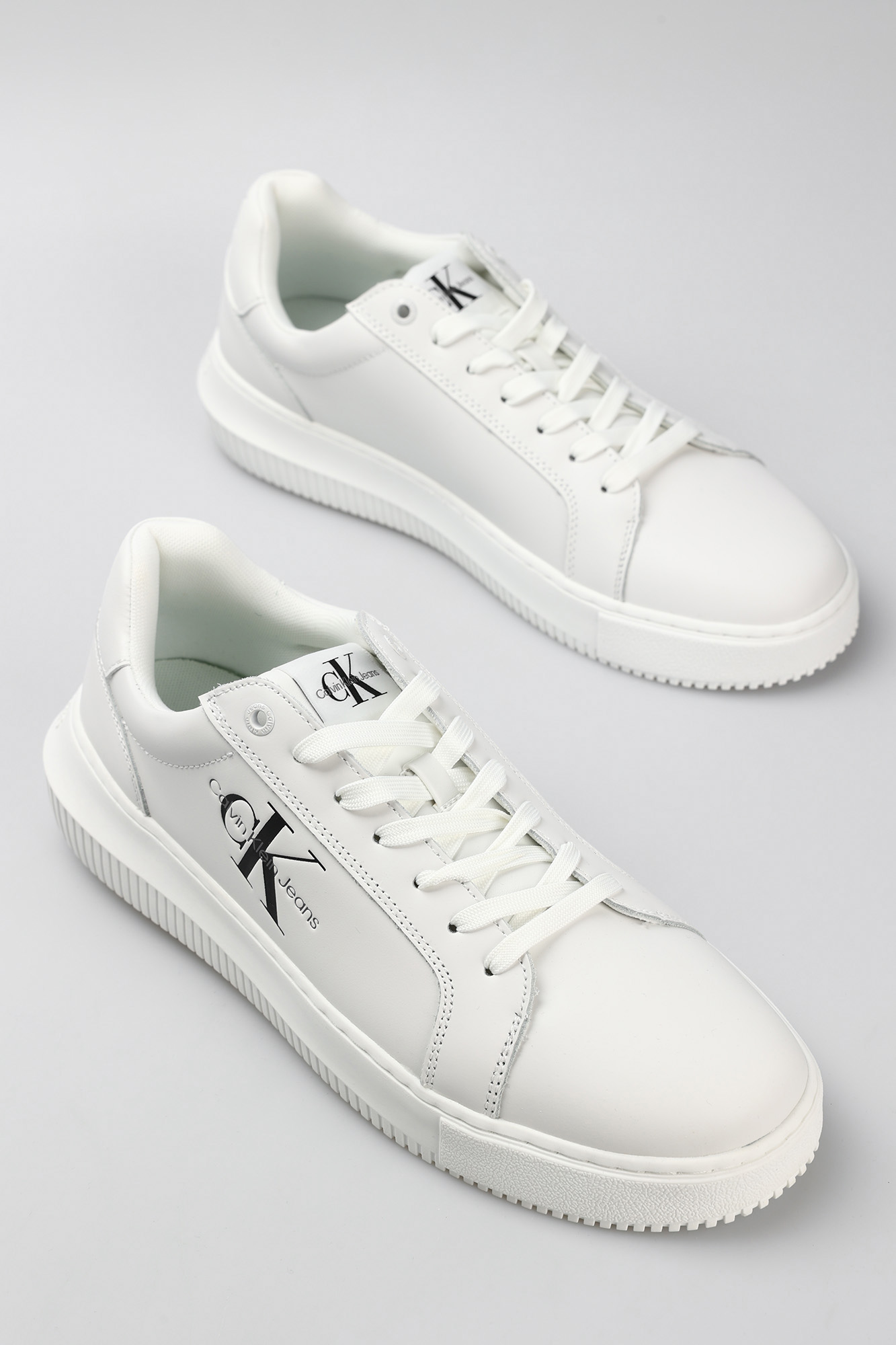 YM0YM00681 Кеды Calvin Klein Jeans Белый