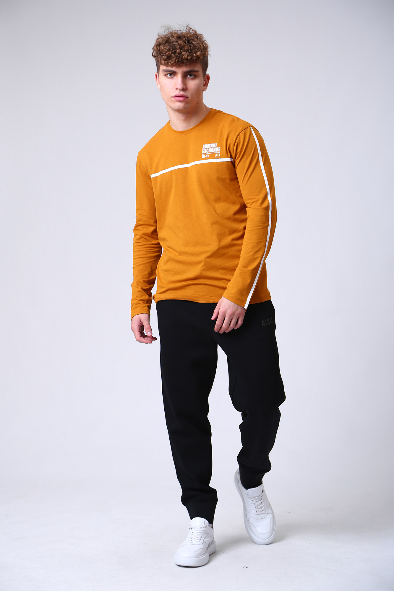 6LZTFD_ZJ8EZ Футболка с длинным рукавом Armani Exchange Оранжевый