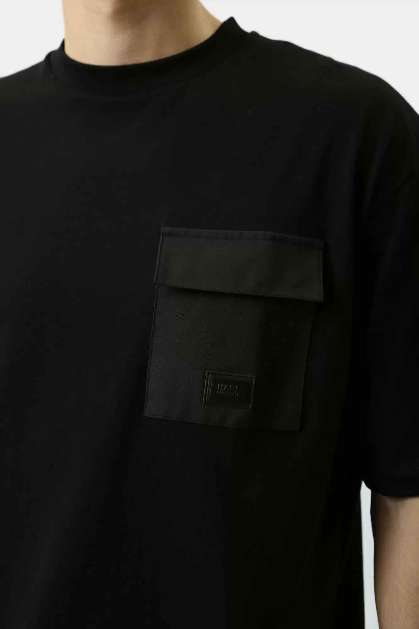 544225_755245 Футболка Karl Lagerfeld Черный