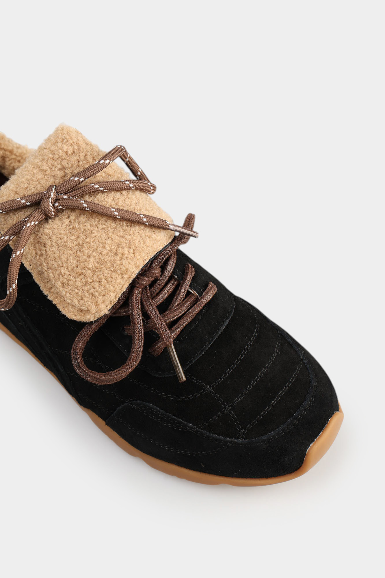 MC21838 Кроссовки Marc Cony Черный