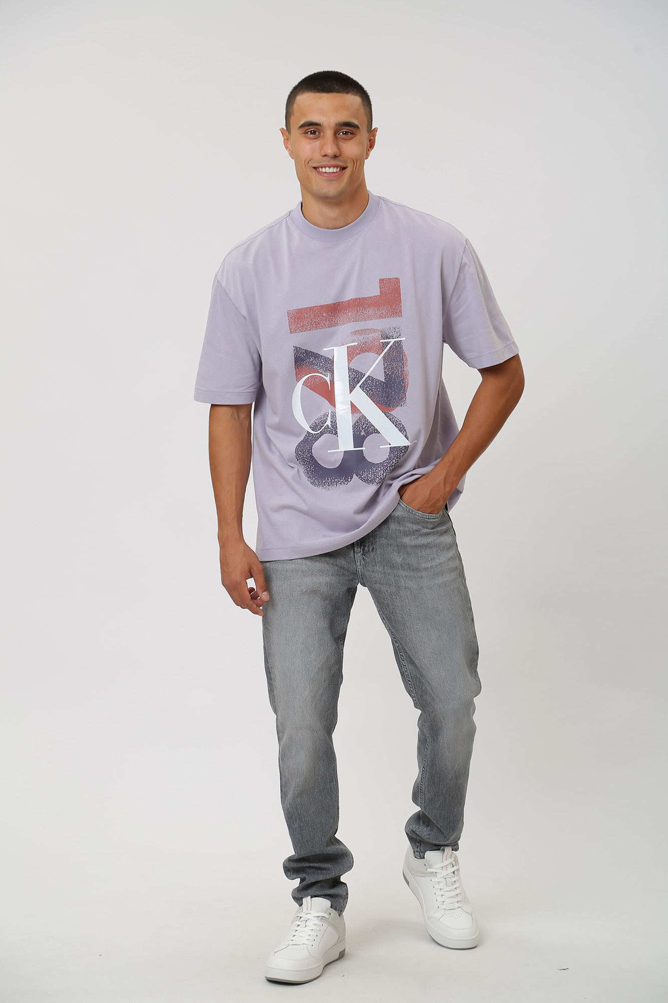 J30J324207 Футболка Calvin Klein Jeans  Calvin Klein Jeans Фиолетовый