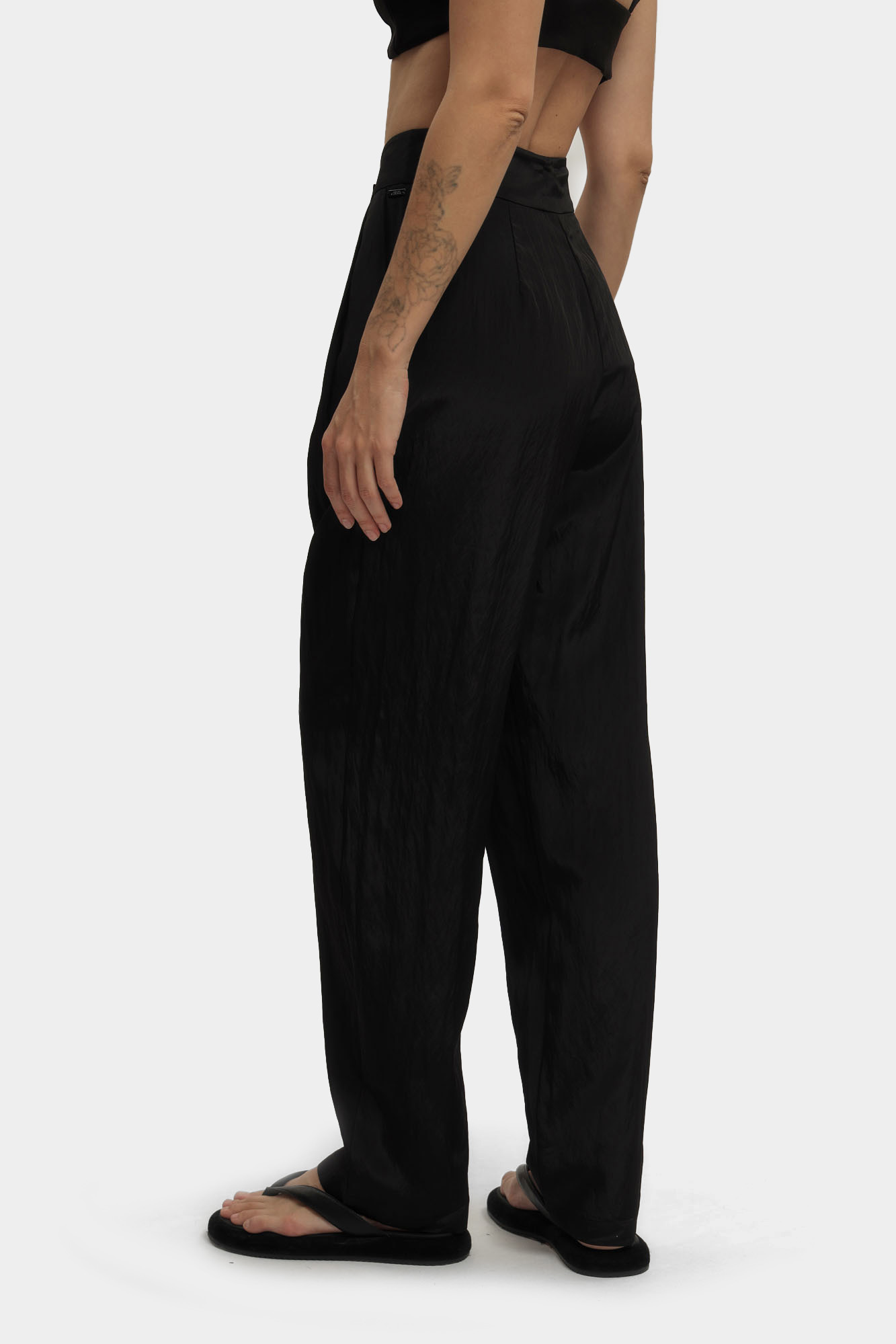 XW000493_AF12752 брюки armani exchange 