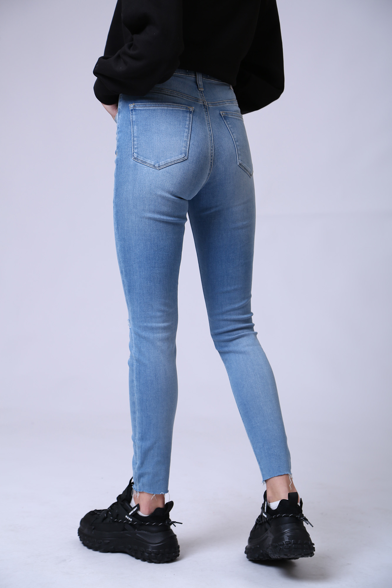 J20J216506 джинсы calvin klein jeans 