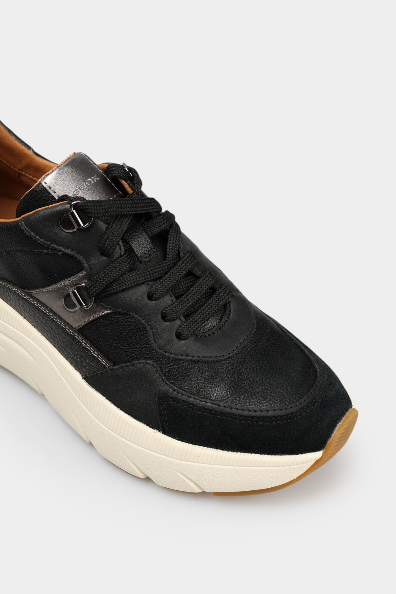 D36UFE05485C Кроссовки Geox Черный