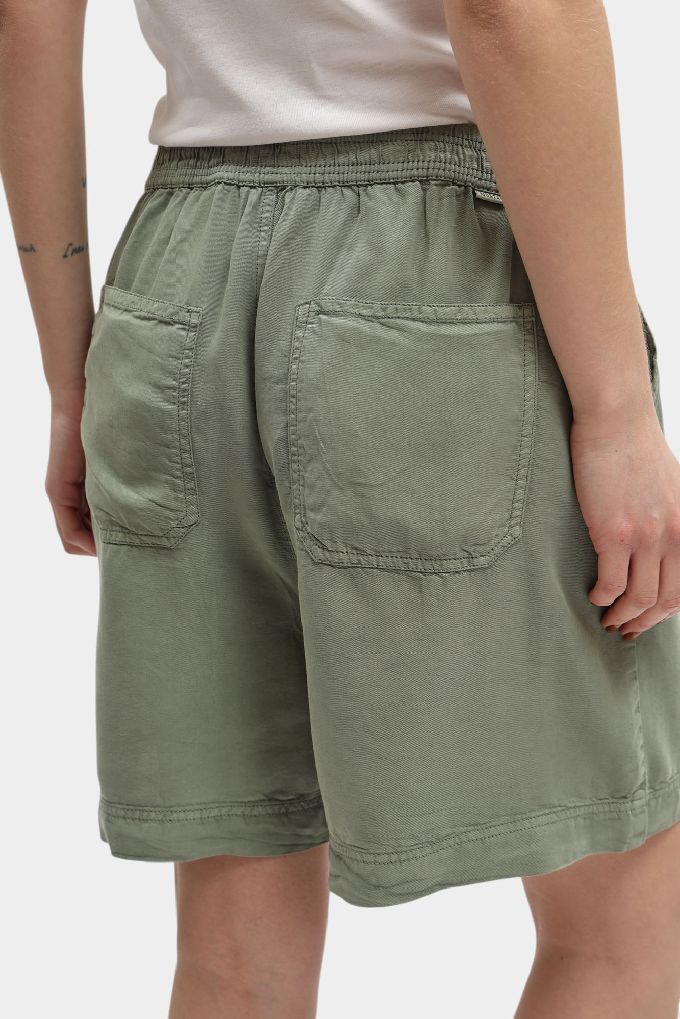 1017573 шорты  mustang 