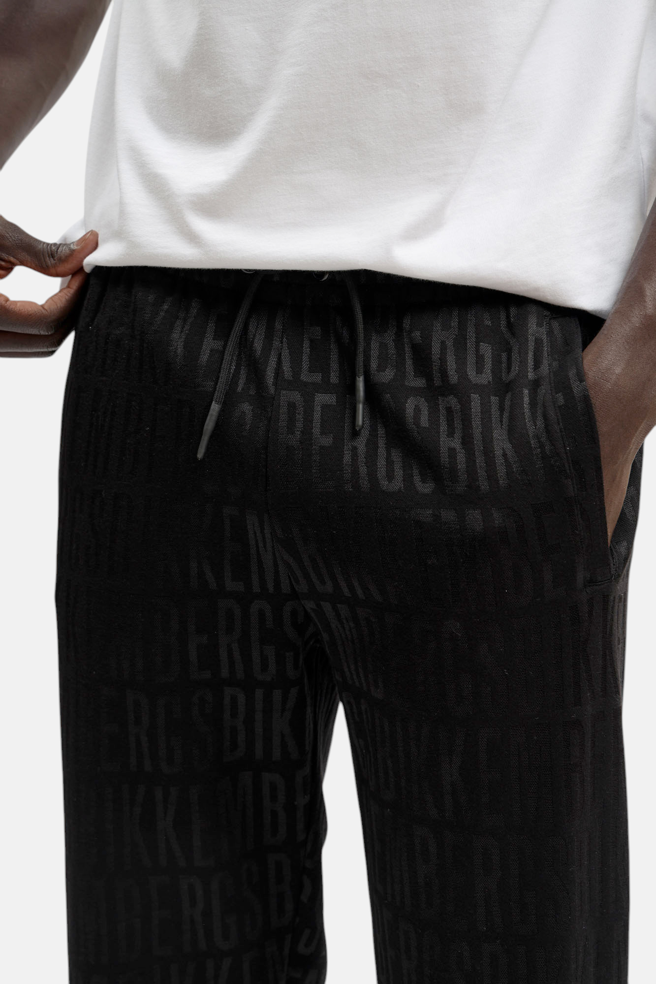 BMF1534 Брюки спортивные Bikkembergs Черный