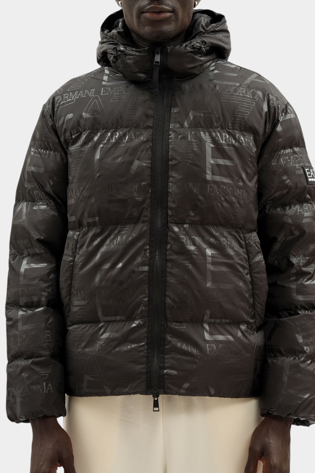 7M000697_AF15969 Куртка пуховая EA7 Черный