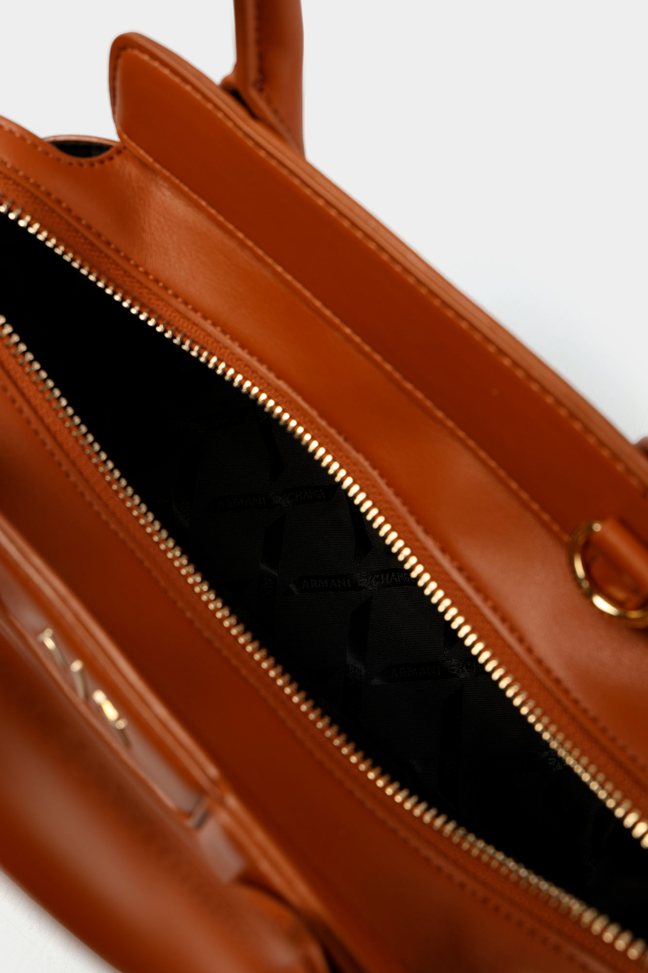 XW002159_AF19892 Сумка Armani Exchange Бежевый