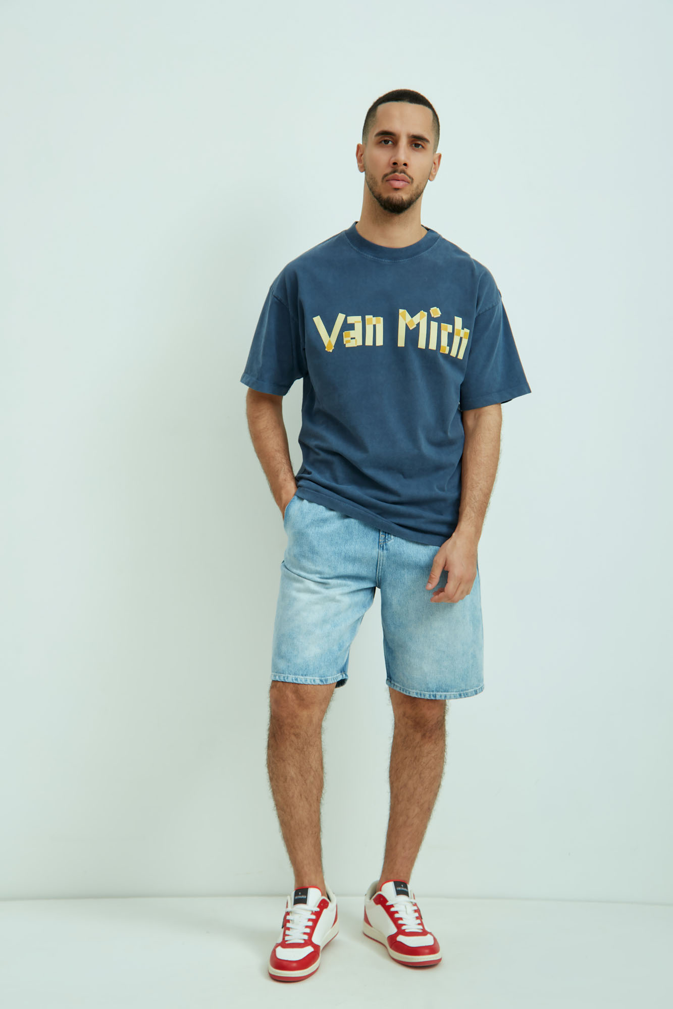 VM-ERK-22-067 Футболка Van Mich Синий