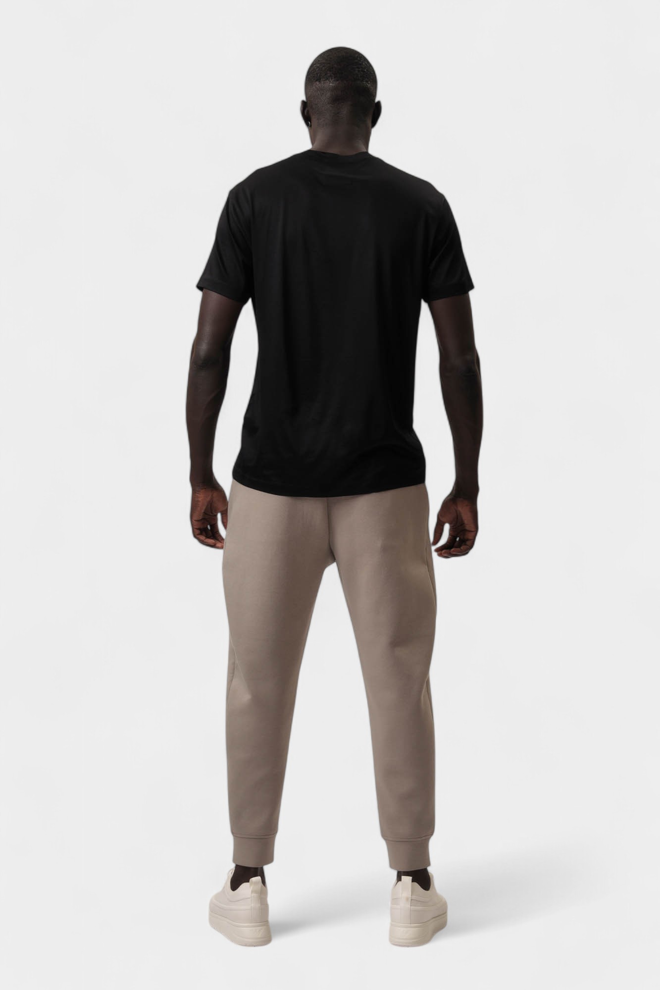 8N1TD8_1JUVZ Футболка Emporio Armani Черный