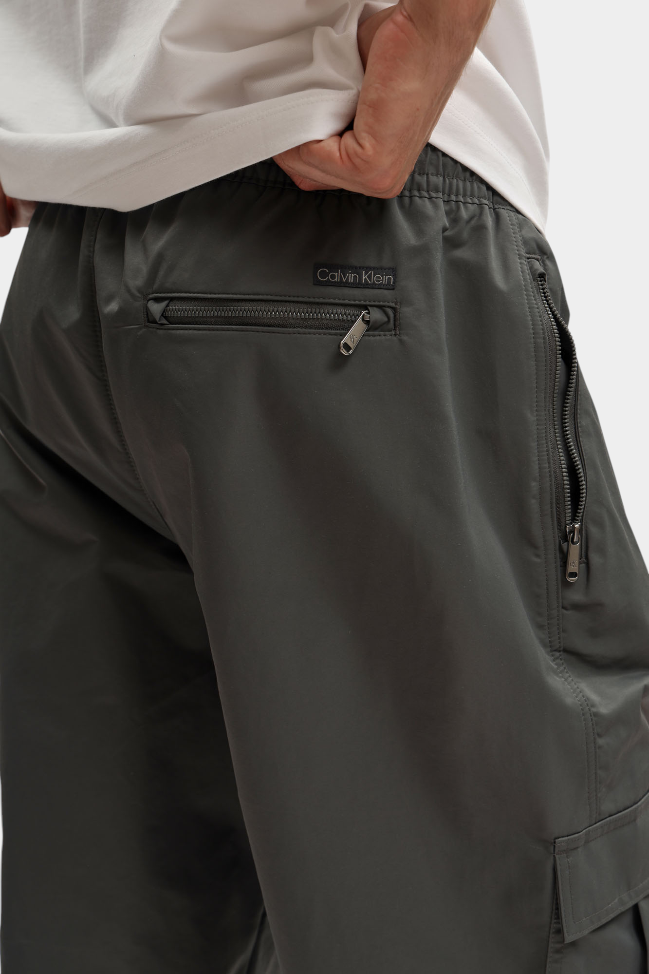 Брюки Calvin Klein Jeans Серый