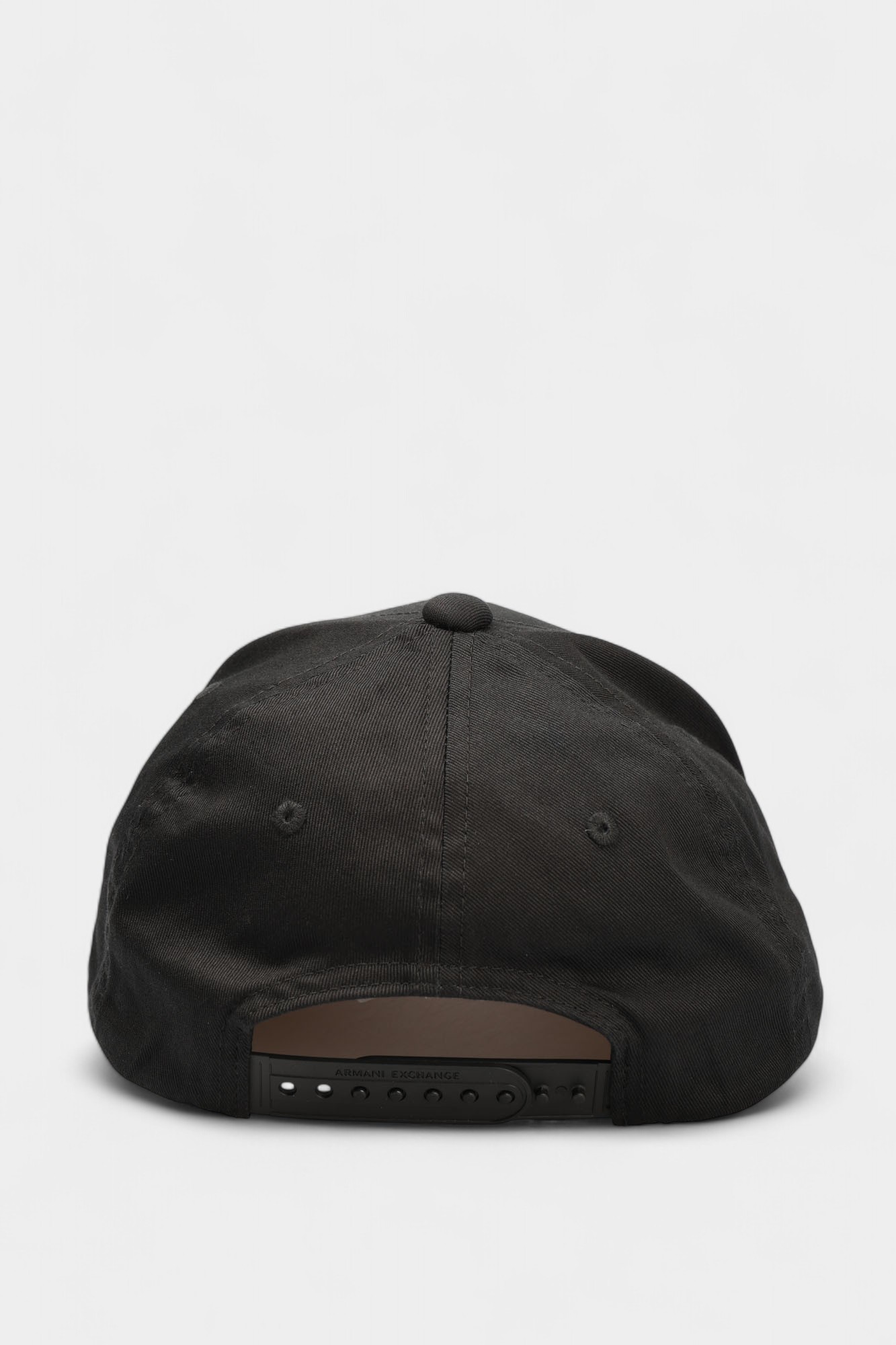 XW000897_AF13599 Кепка Armani Exchange Черный