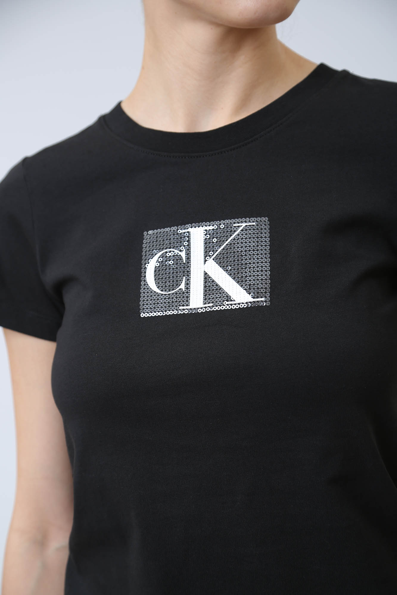 J20J222961 футболка calvin klein jeans 