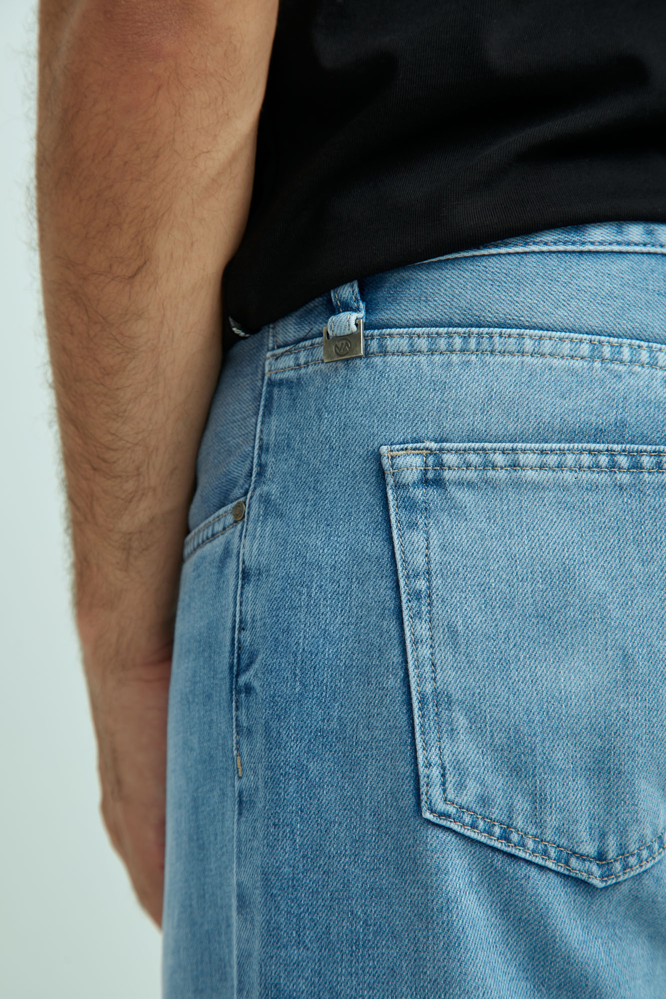 VM-OMA-33-024 Джинсы STRAIGHT  Van Mich Голубой