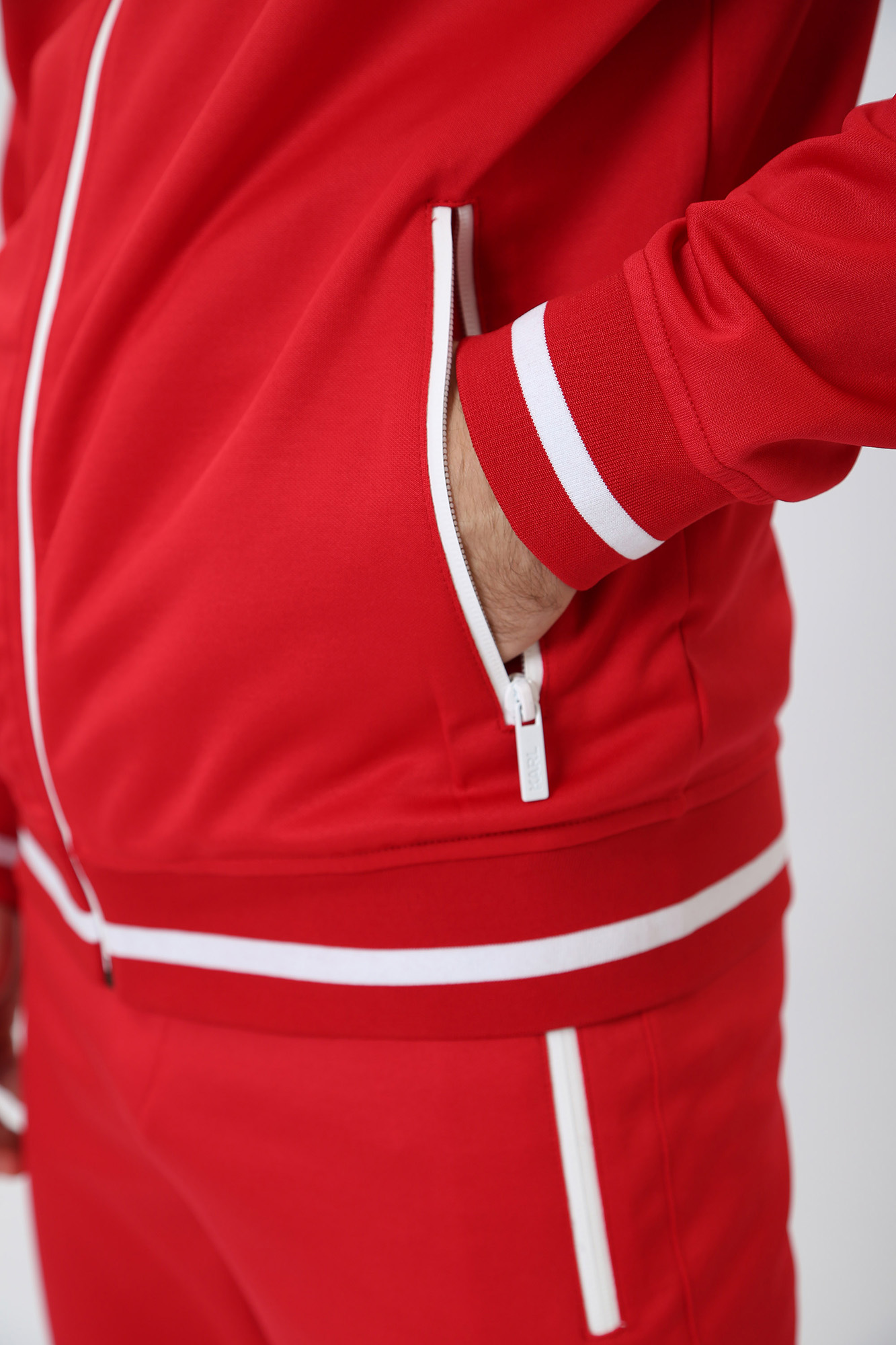 532905_705426 Толстовка Karl Lagerfeld Красный