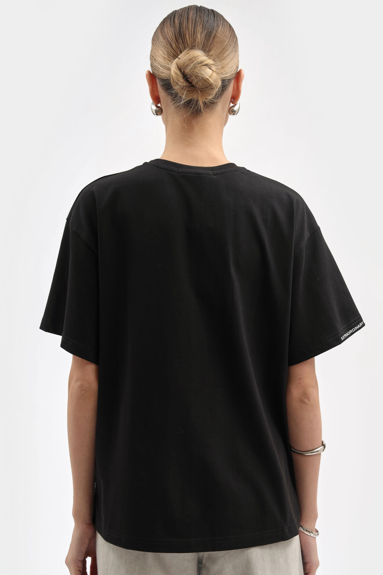 W-261-P-22-1709 футболка the hills 