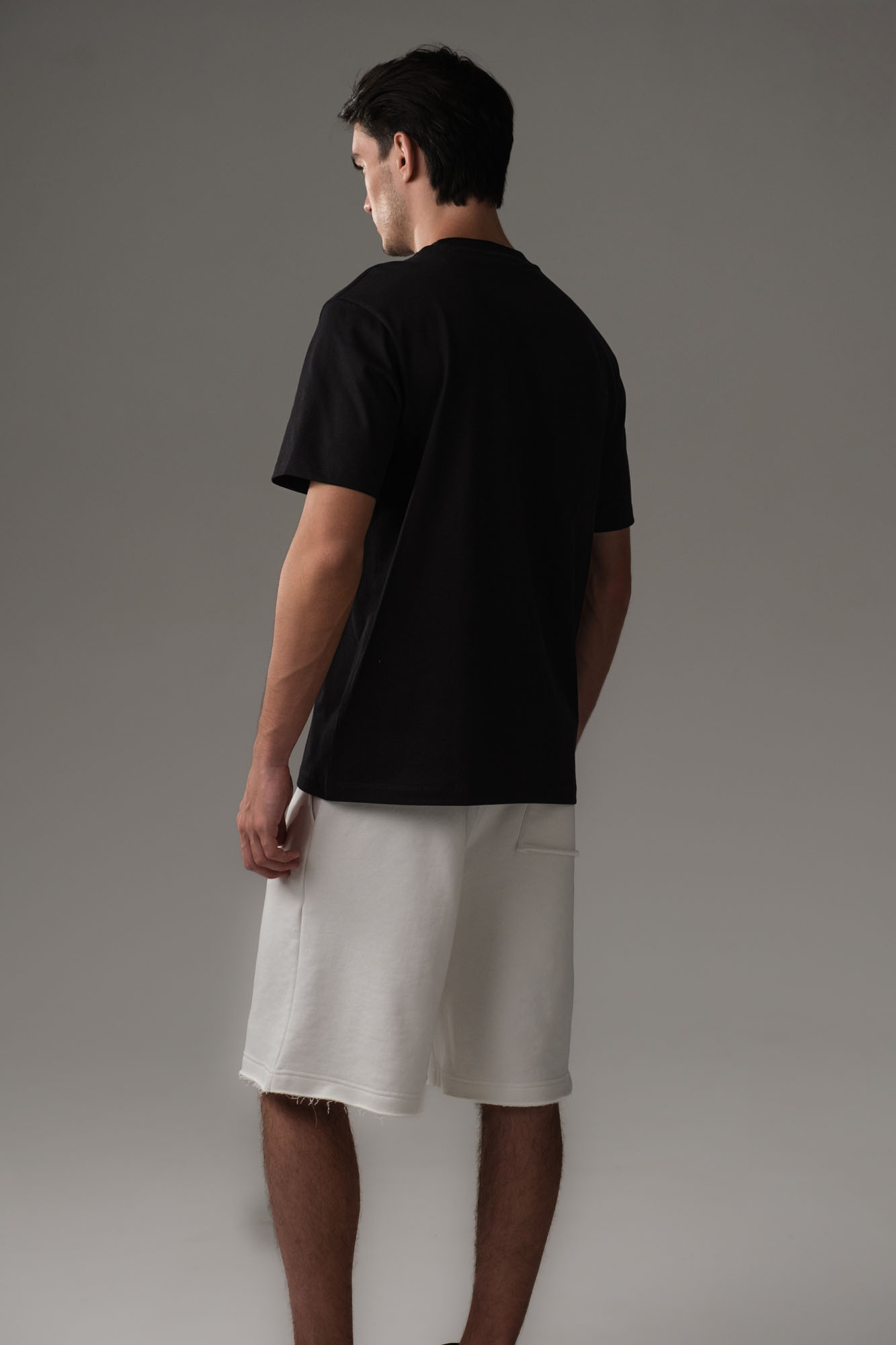 M-251-MA-22-8001 Футболка The Hills Черный