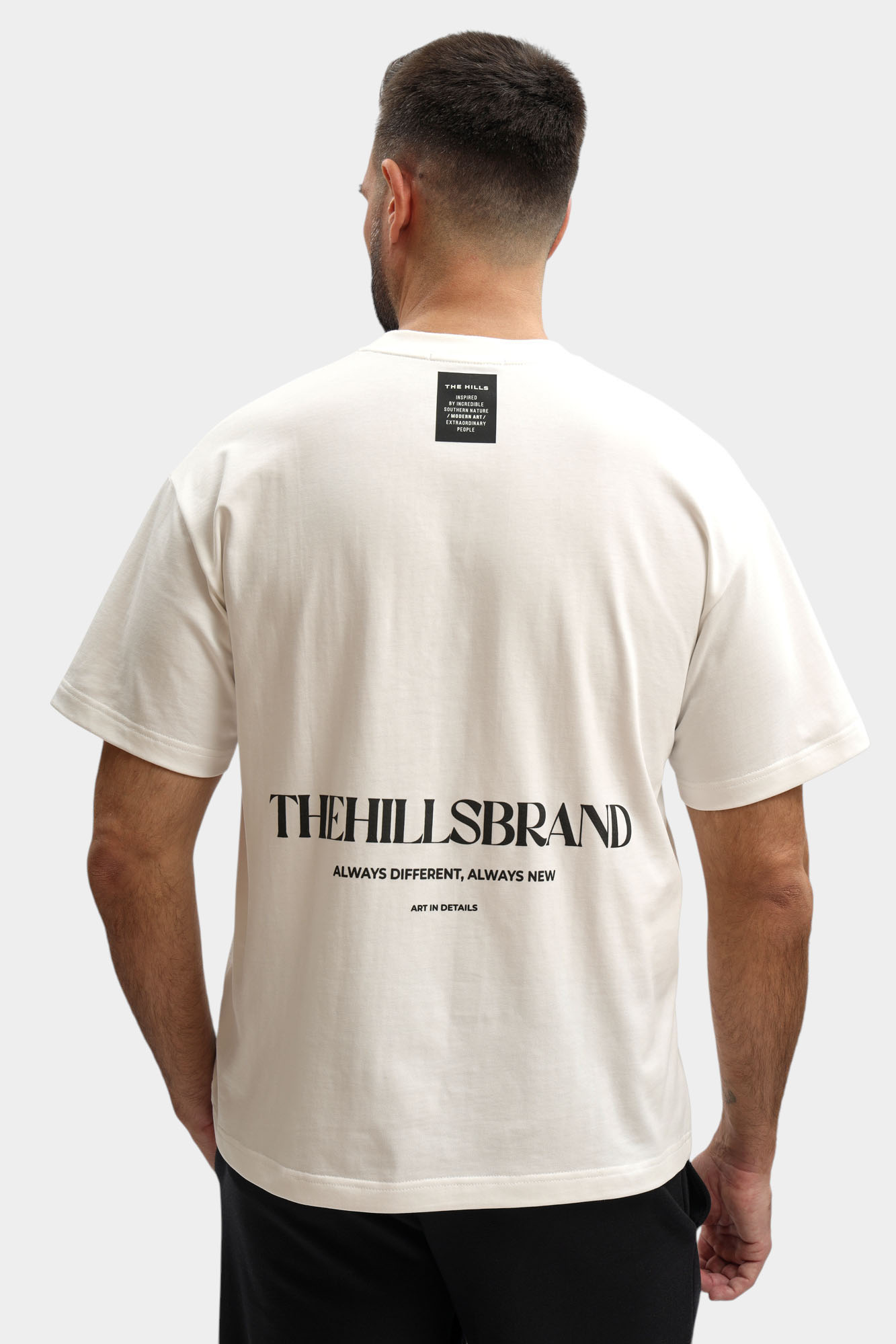 M-261-THT-22-1407 Футболка The Hills Молочный