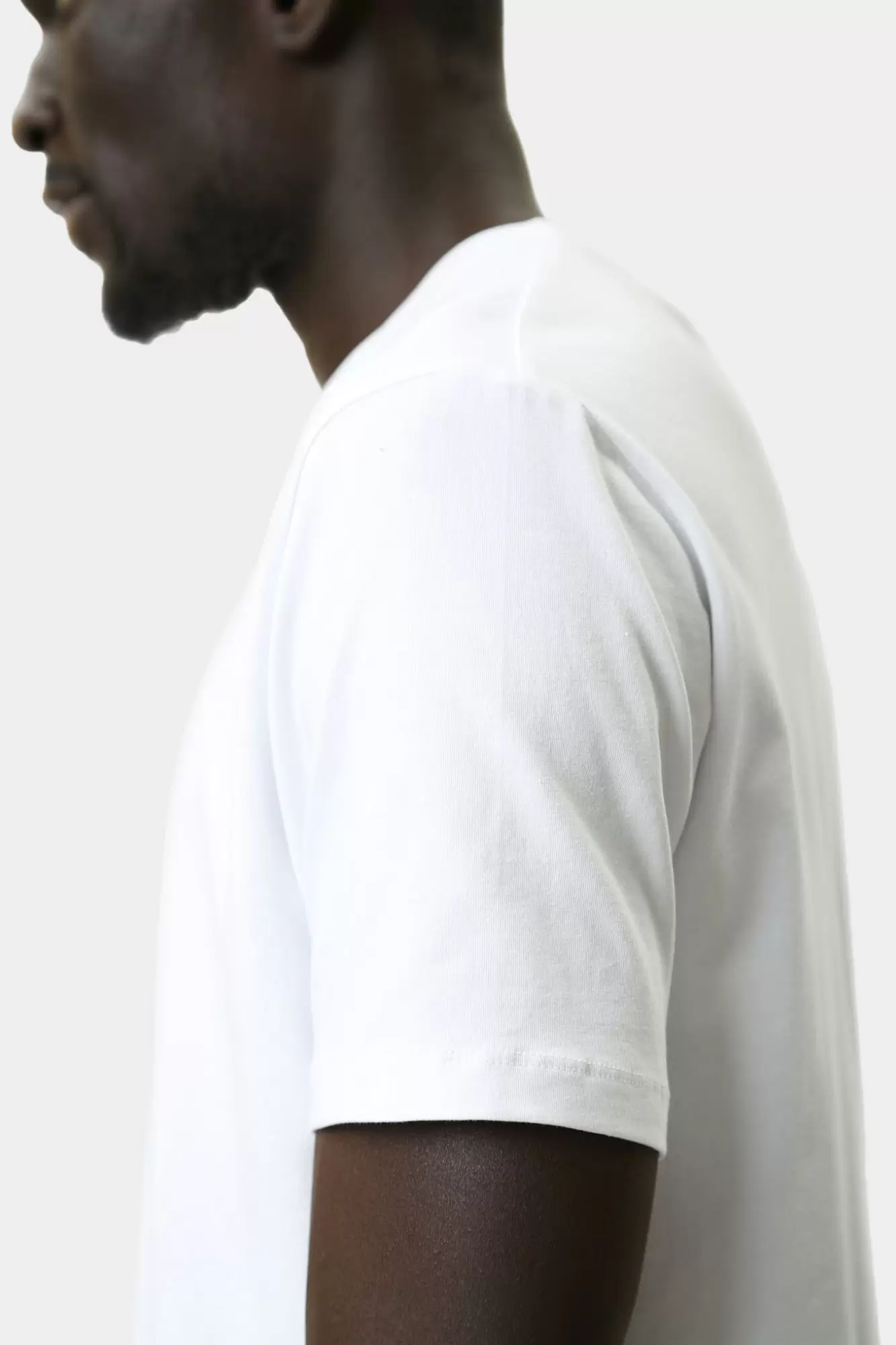 551235_75546 Футболка Karl Lagerfeld Белый