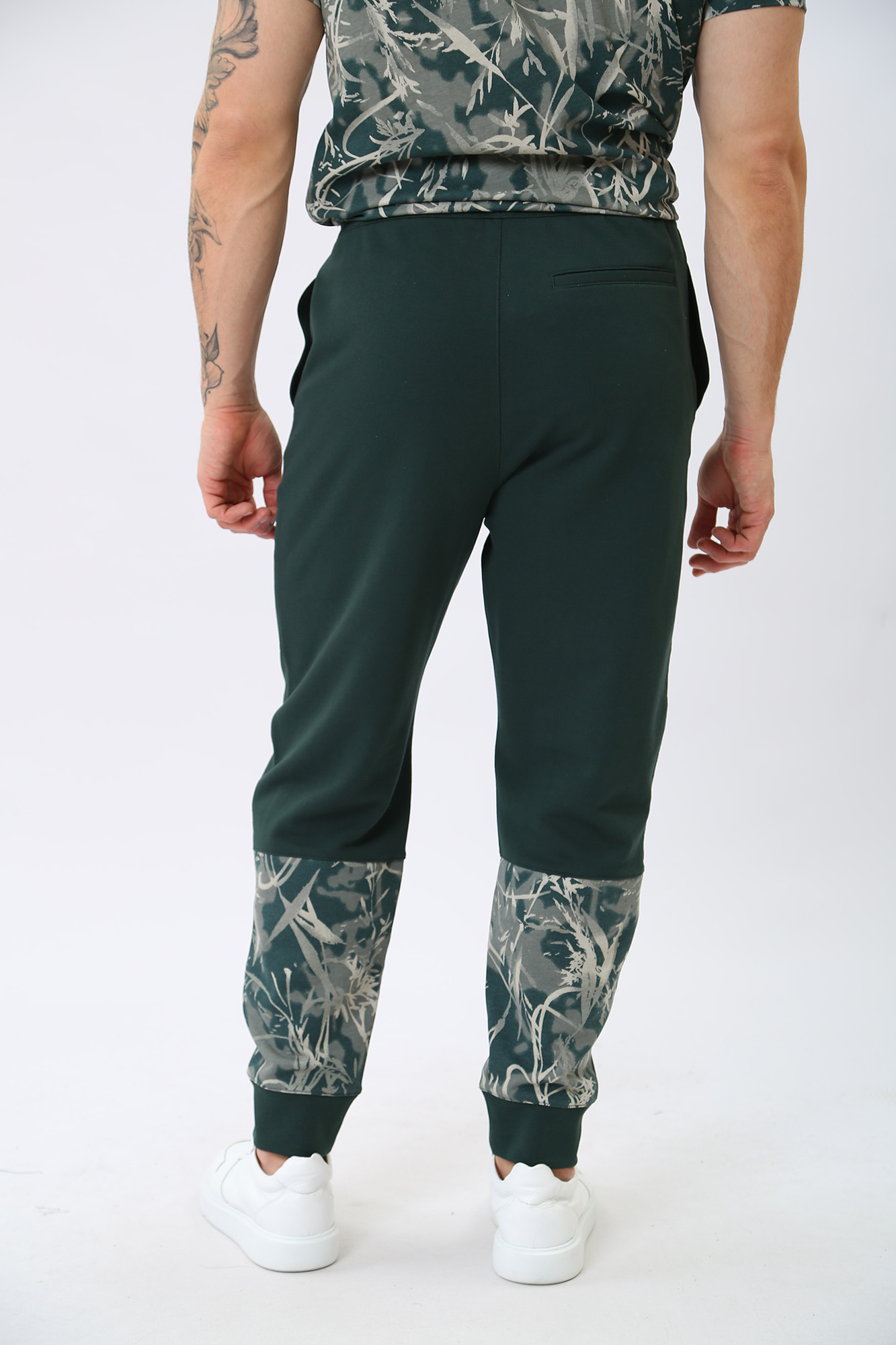 3RZPHA_ZJXAZ Брюки спортивные Armani Exchange Зеленый