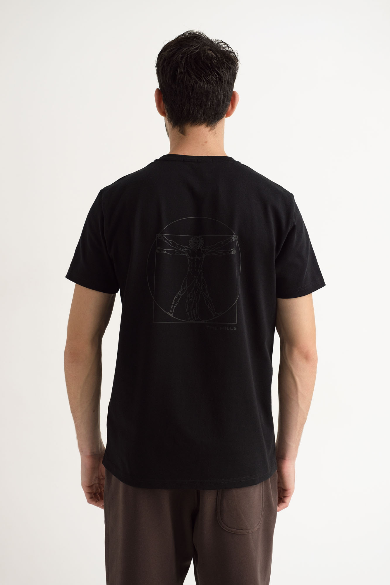 M-242-P-22-0020 Футболка The Hills Черный
