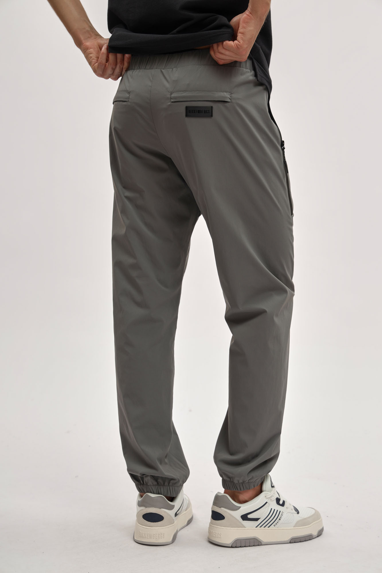 BMP1067 Брюки спортивные Bikkembergs Серый