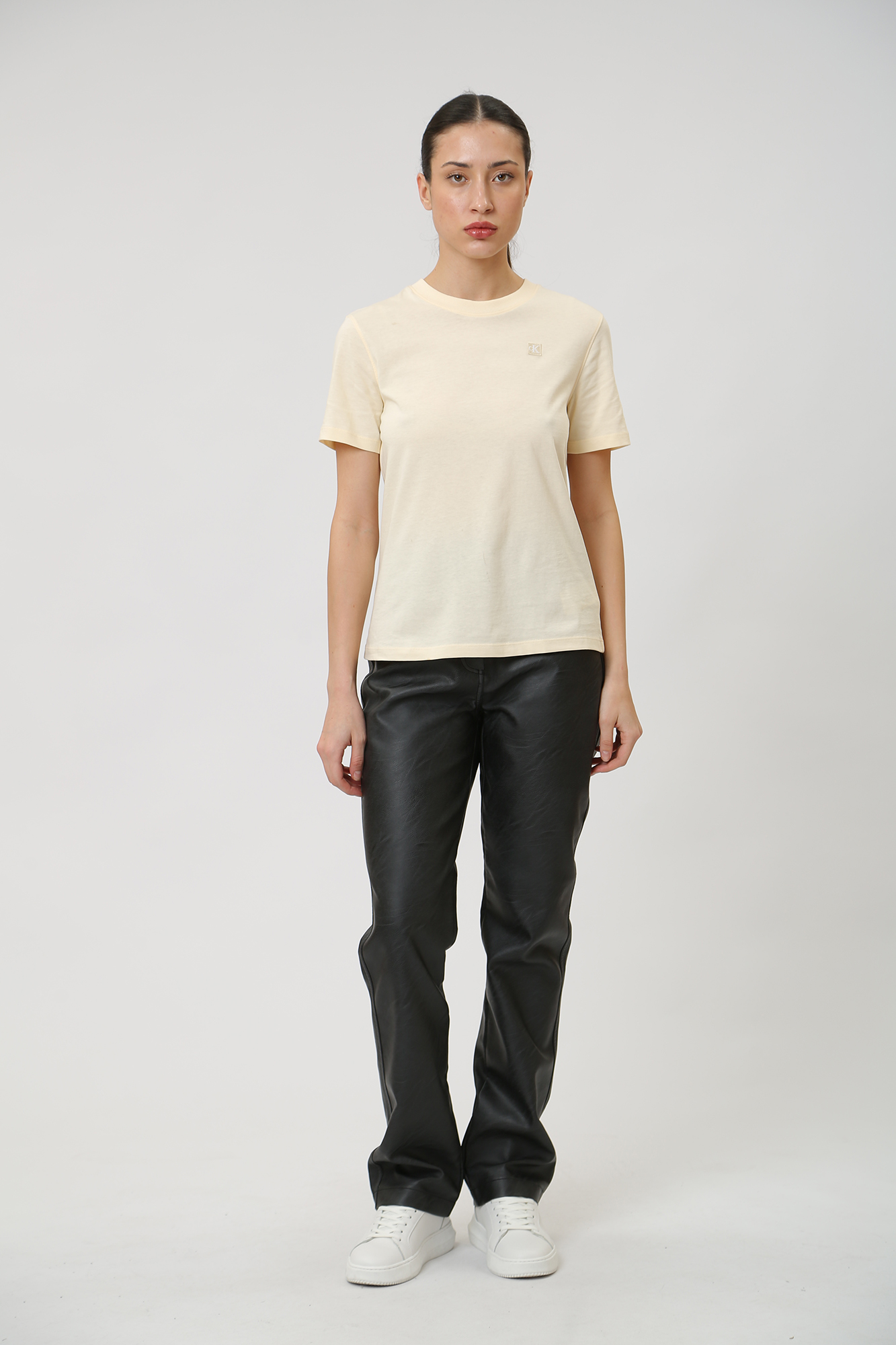 J20J223226 футболка calvin klein jeans 