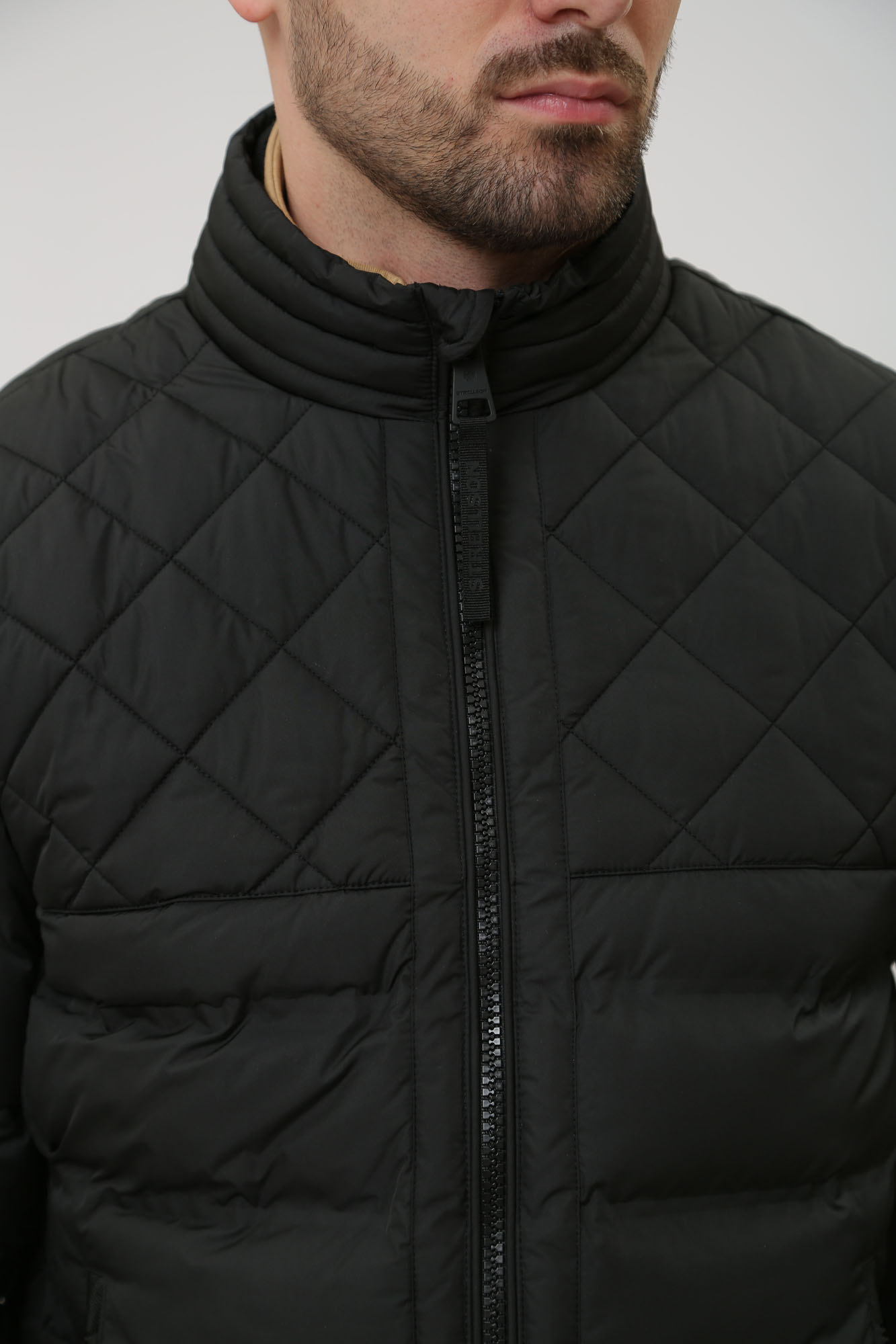 30040812_10013518 Куртка Strellson Черный